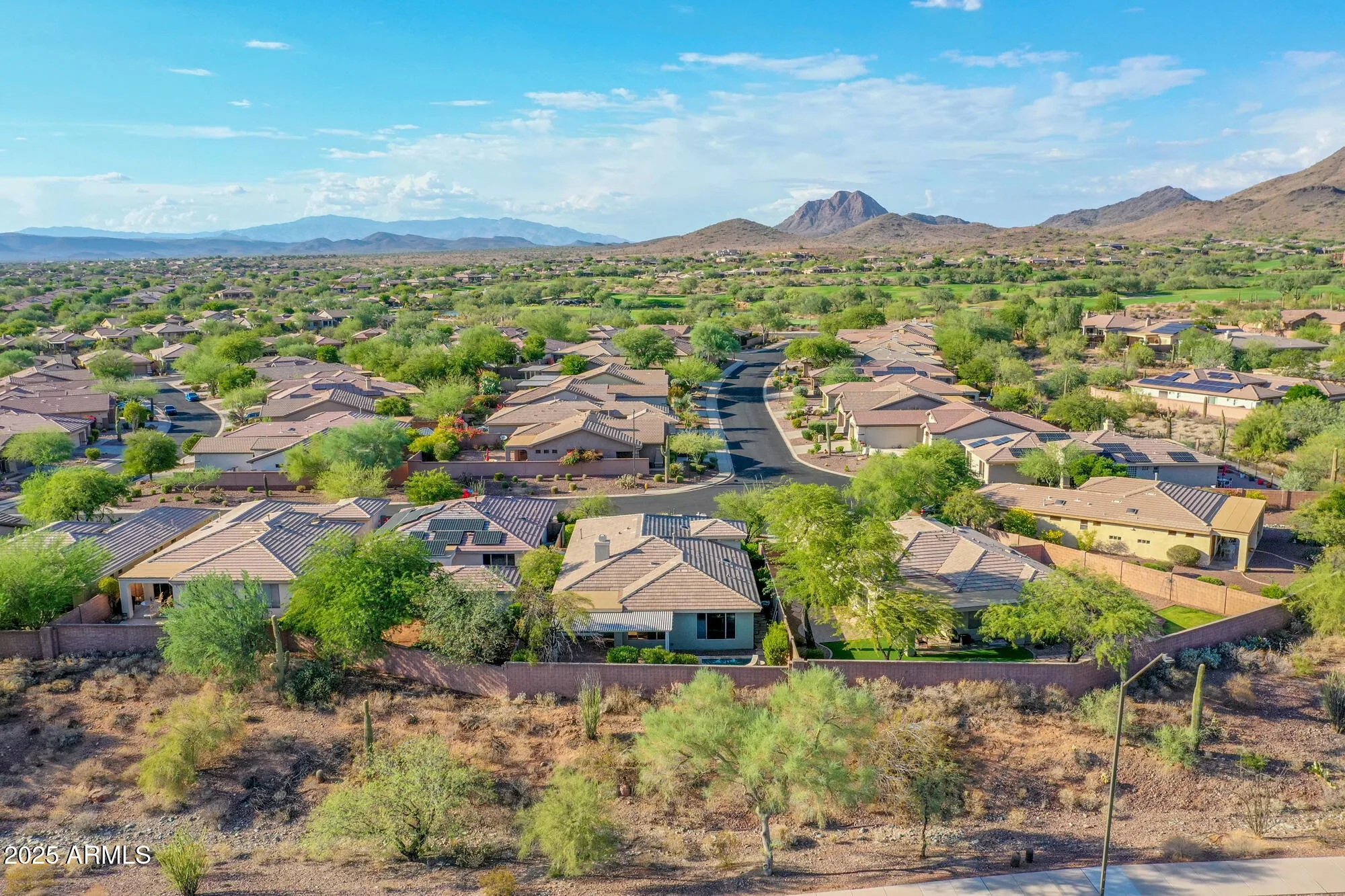 Property Slideshow image 19 of 74 | 2927 w plum hollow dr, Anthem, AZ, 85086