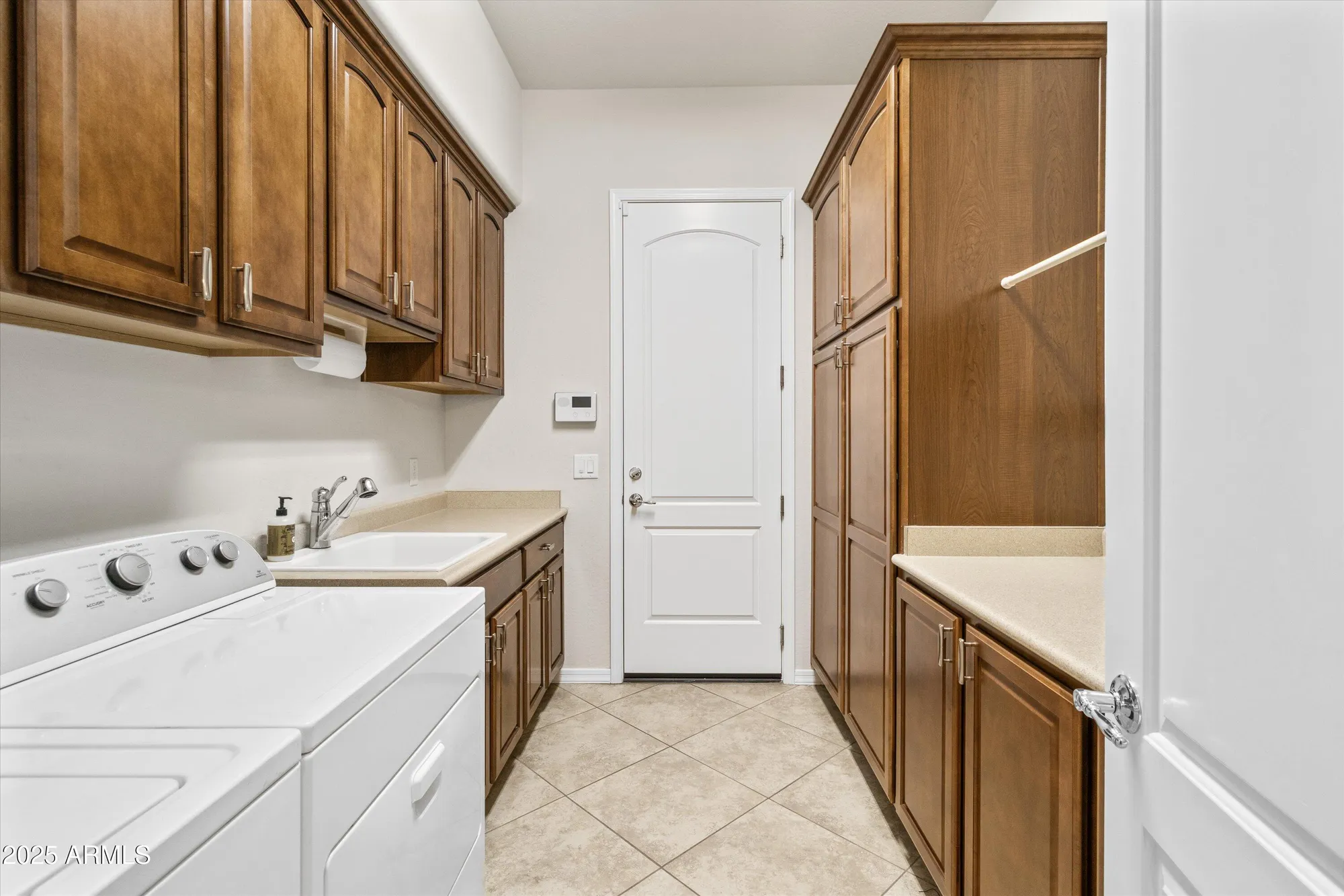 Property Slideshow image 32 of 61 | 26168 w tina ln, Buckeye, AZ, 85396