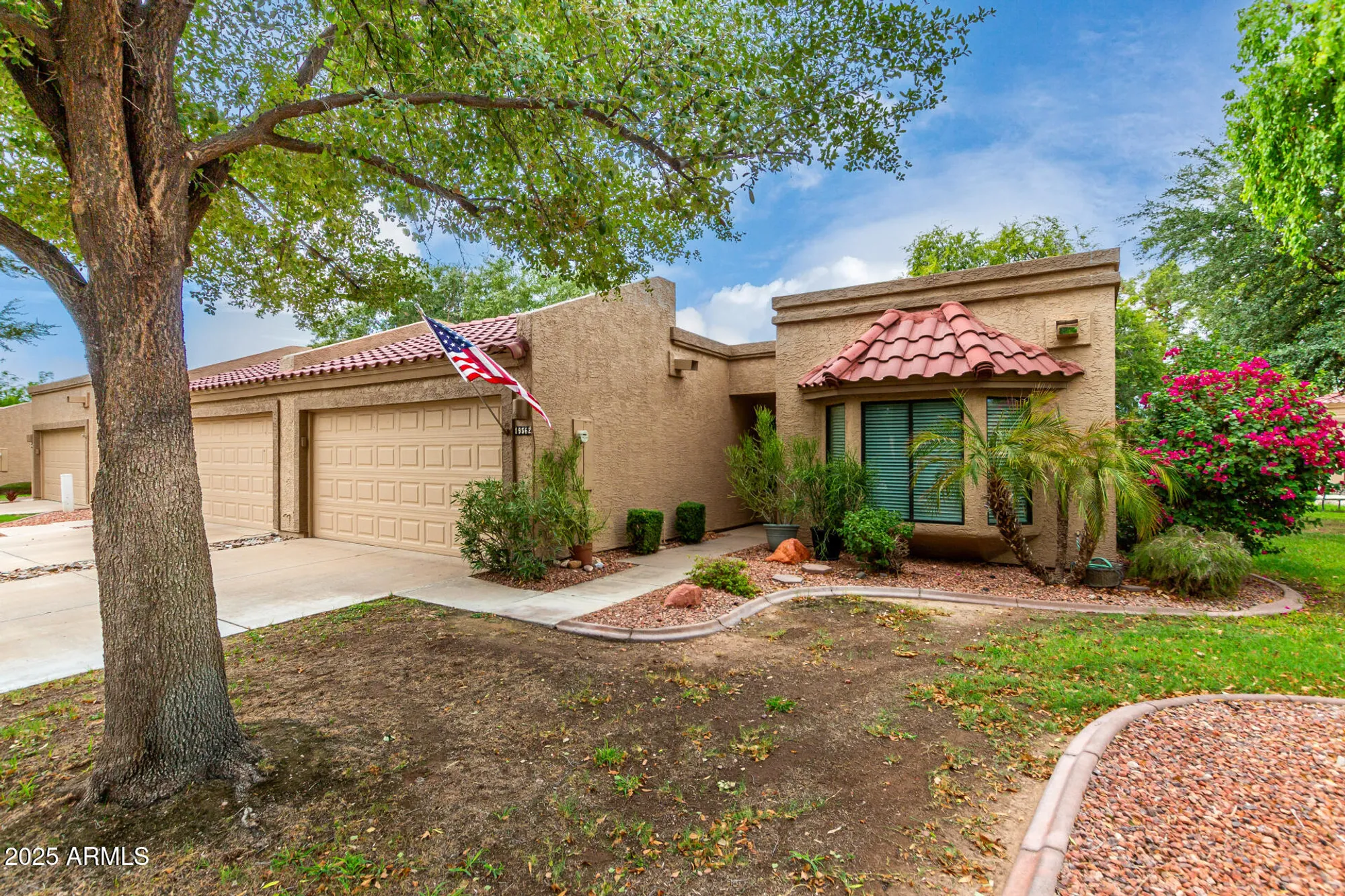 Property Slideshow image 5 of 40 | 19562 n 96th ln, Peoria, AZ, 85382