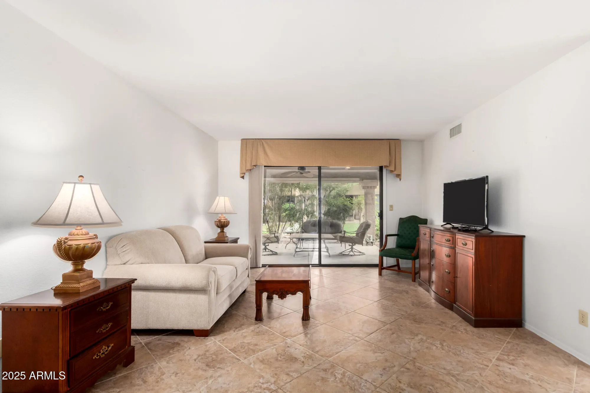 Property Slideshow image 8 of 40 | 19562 n 96th ln, Peoria, AZ, 85382