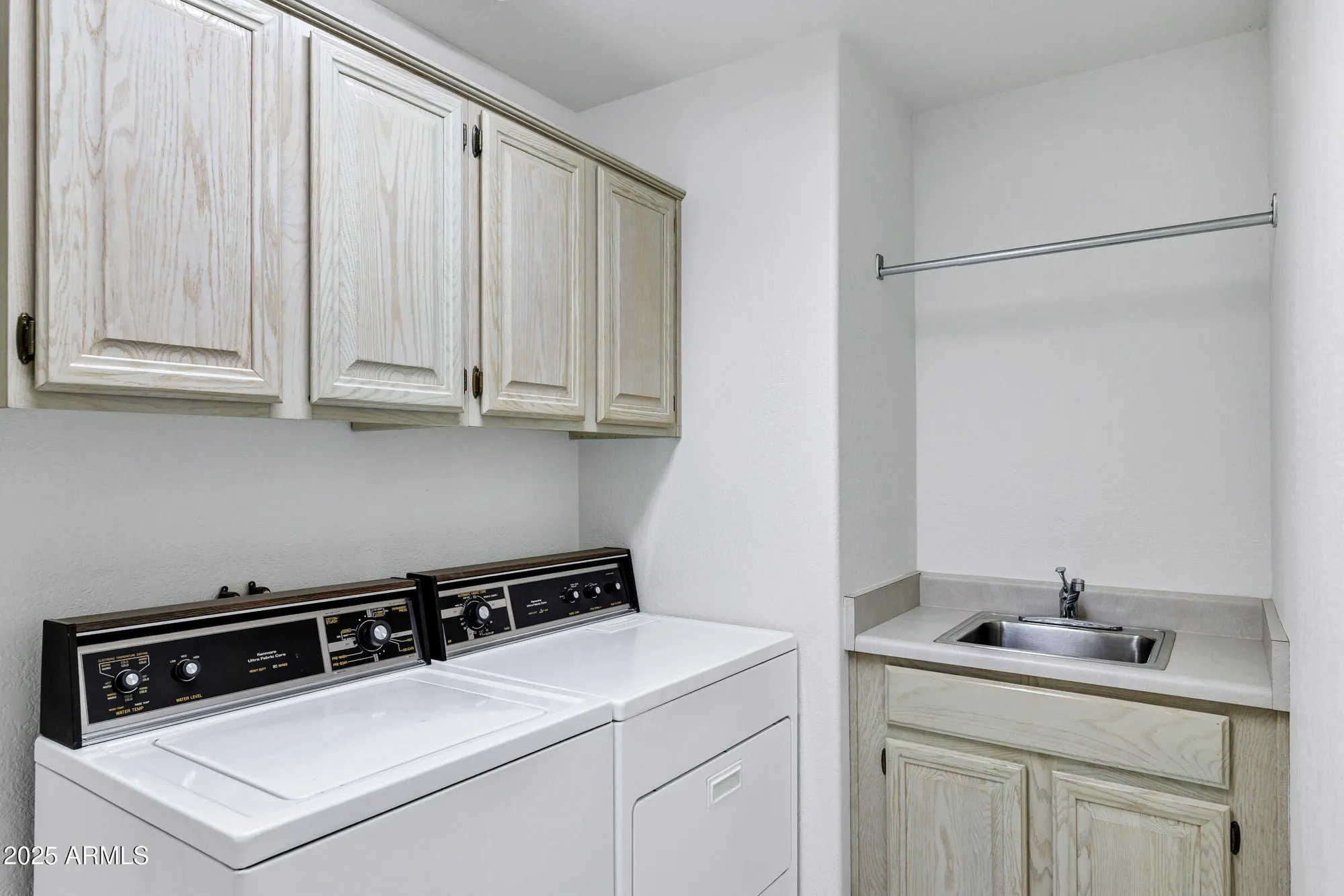 Property Slideshow image 25 of 31 | 24809 s drifter dr, Sun Lakes, AZ, 85248