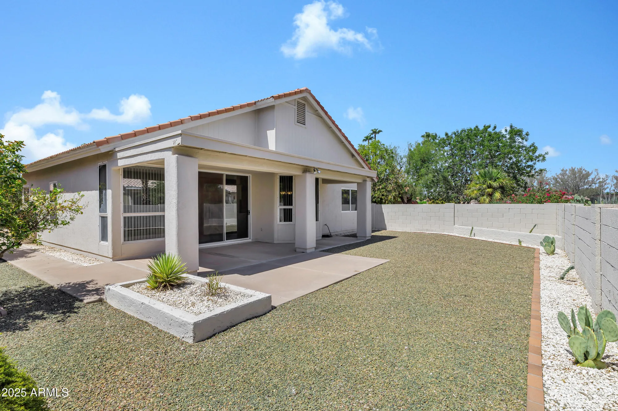 Property Slideshow image 27 of 31 | 24809 s drifter dr, Sun Lakes, AZ, 85248