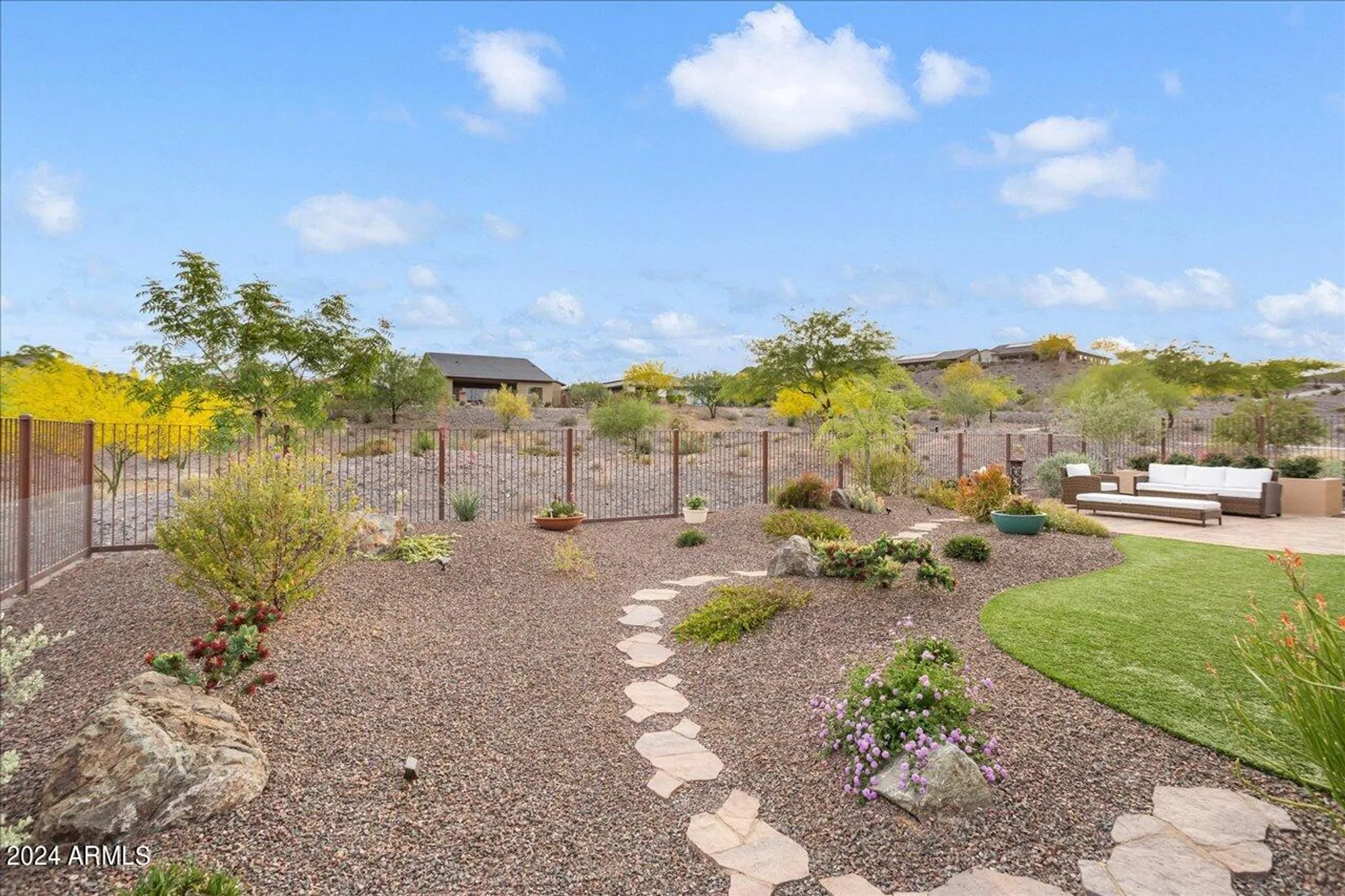 Property Slideshow image 27 of 39 | 3273 prospector way, Wickenburg, AZ, 85390