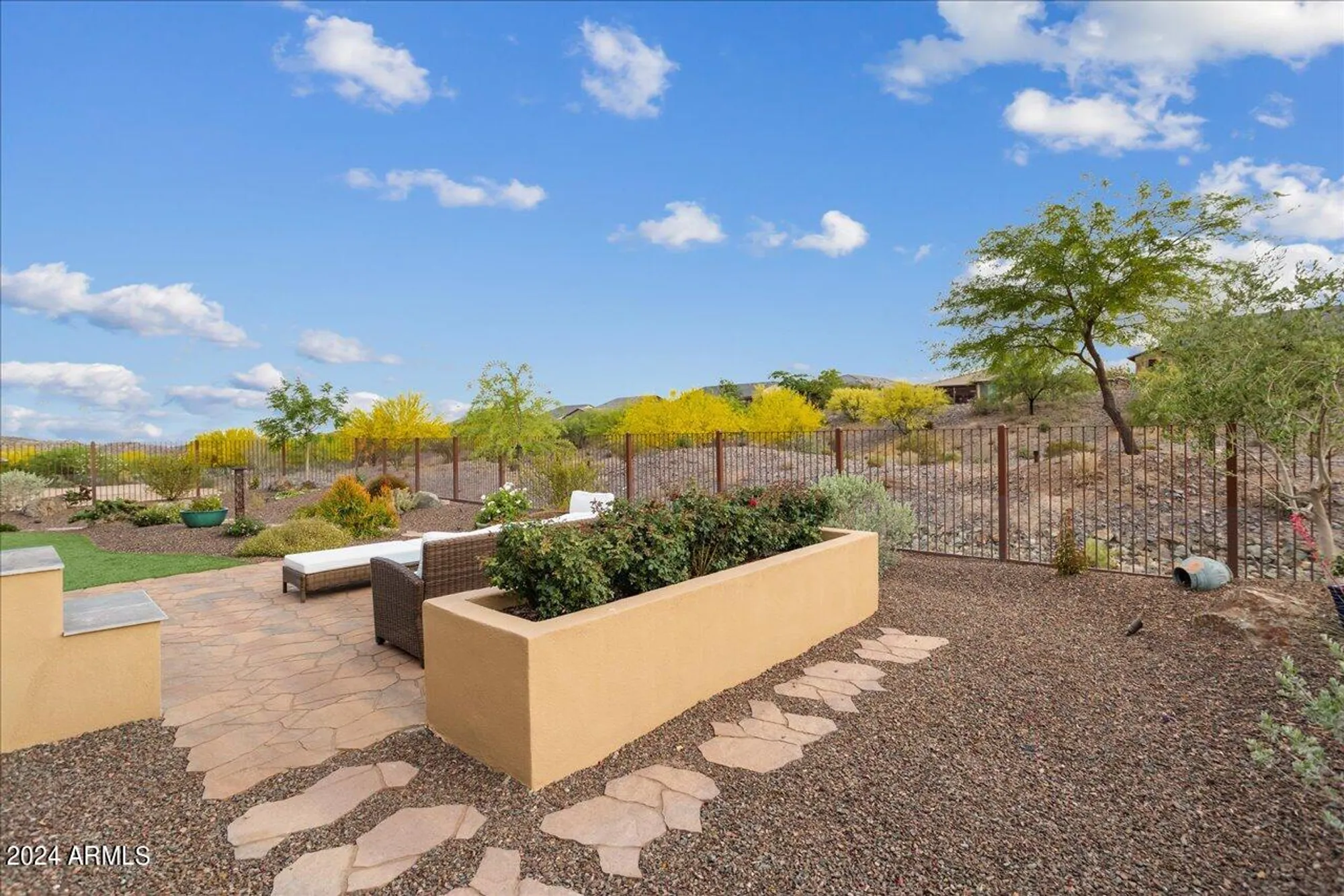 Property Slideshow image 30 of 39 | 3273 prospector way, Wickenburg, AZ, 85390