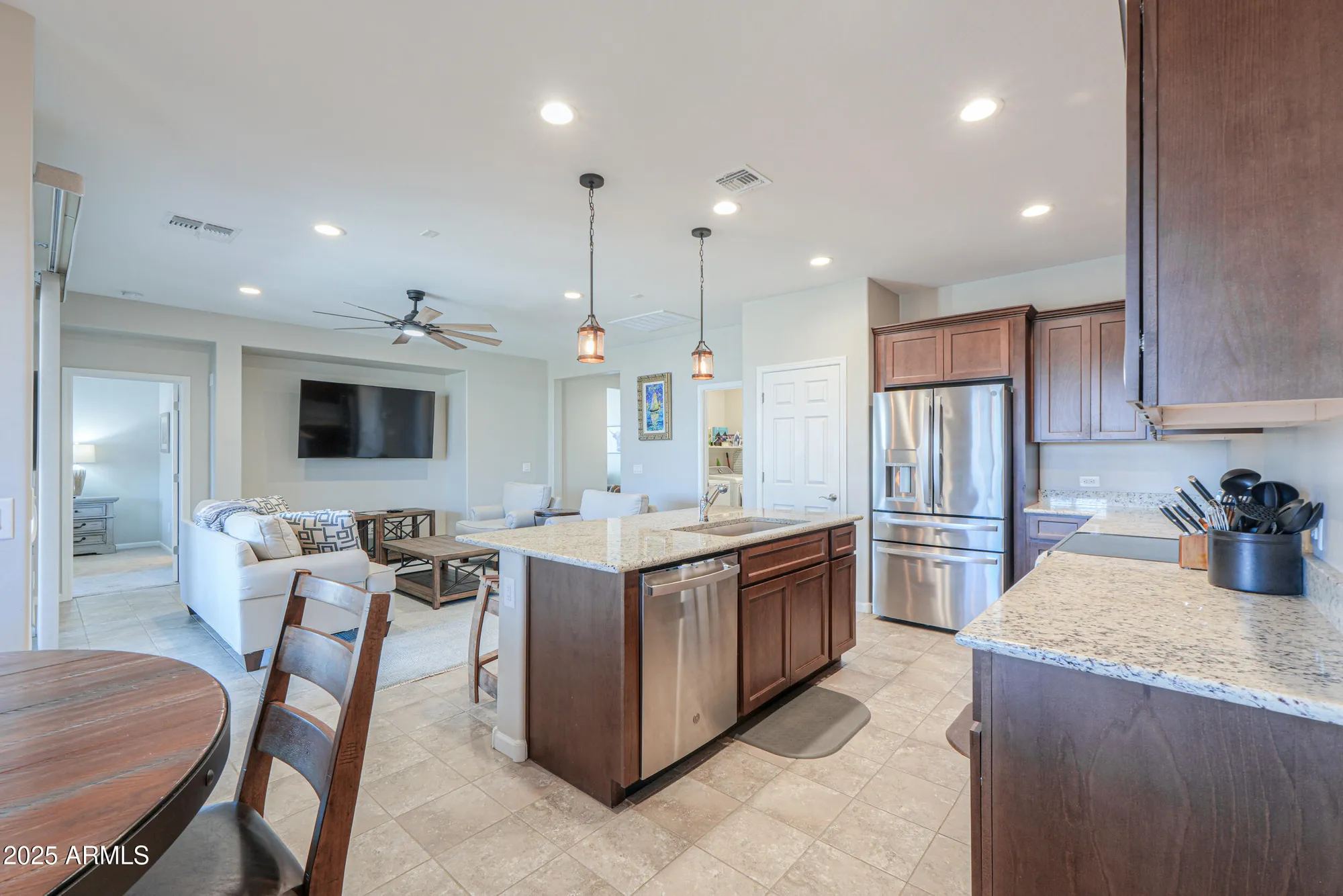 Property Slideshow image 10 of 32 | 4076 w painted horse dr, Eloy, AZ, 85131