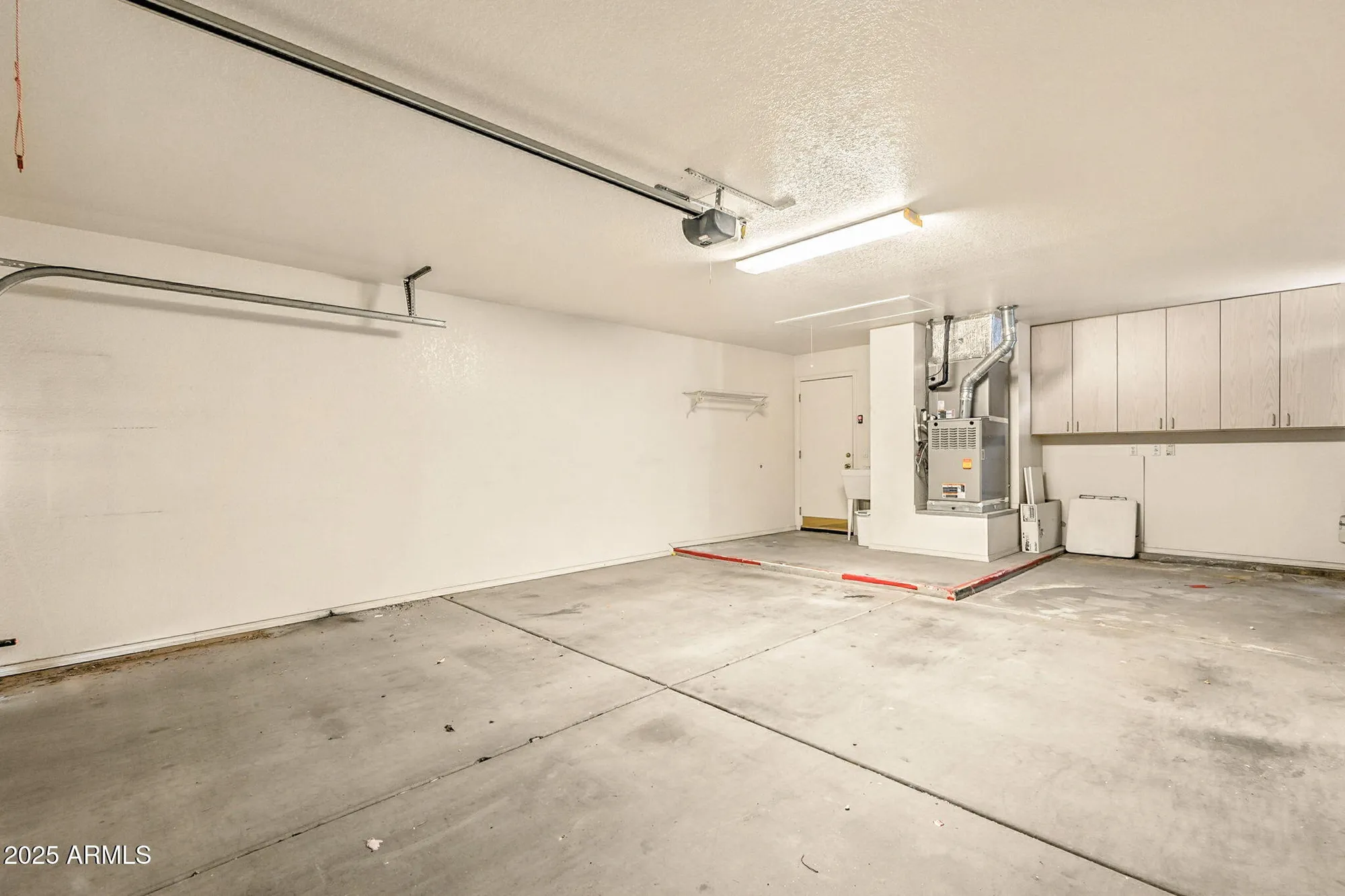 Property Slideshow image 48 of 78 | 15514 w piccadilly rd, Goodyear, AZ, 85395