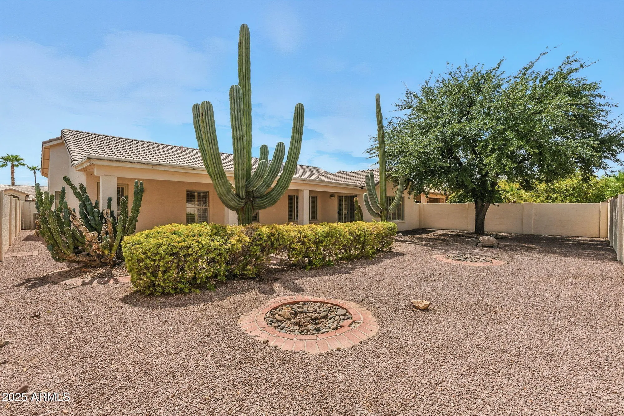 Property Slideshow image 57 of 78 | 15514 w piccadilly rd, Goodyear, AZ, 85395