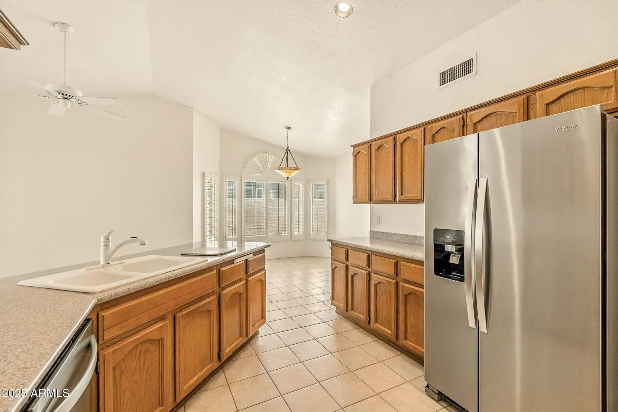 Property Slideshow image 18 of 78 | 15514 w piccadilly rd, Goodyear, AZ, 85395