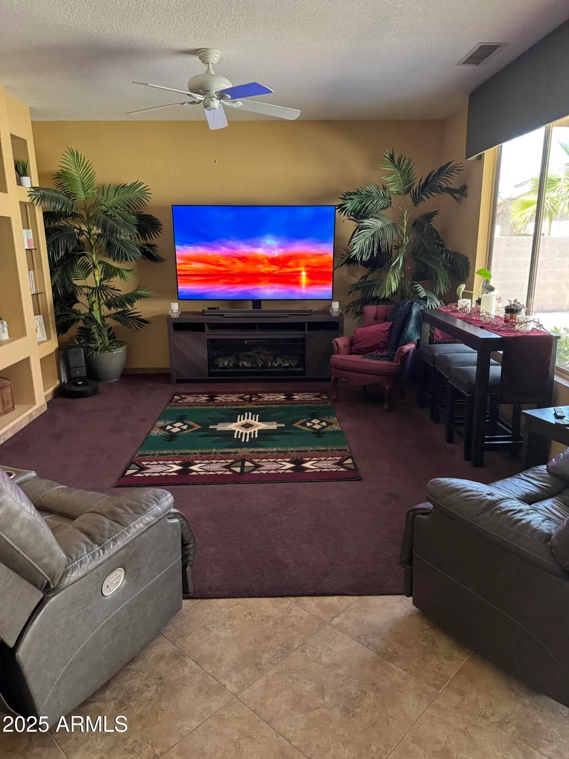 Property Slideshow image 11 of 41 | 15505 w coral pointe dr, Surprise, AZ, 85374