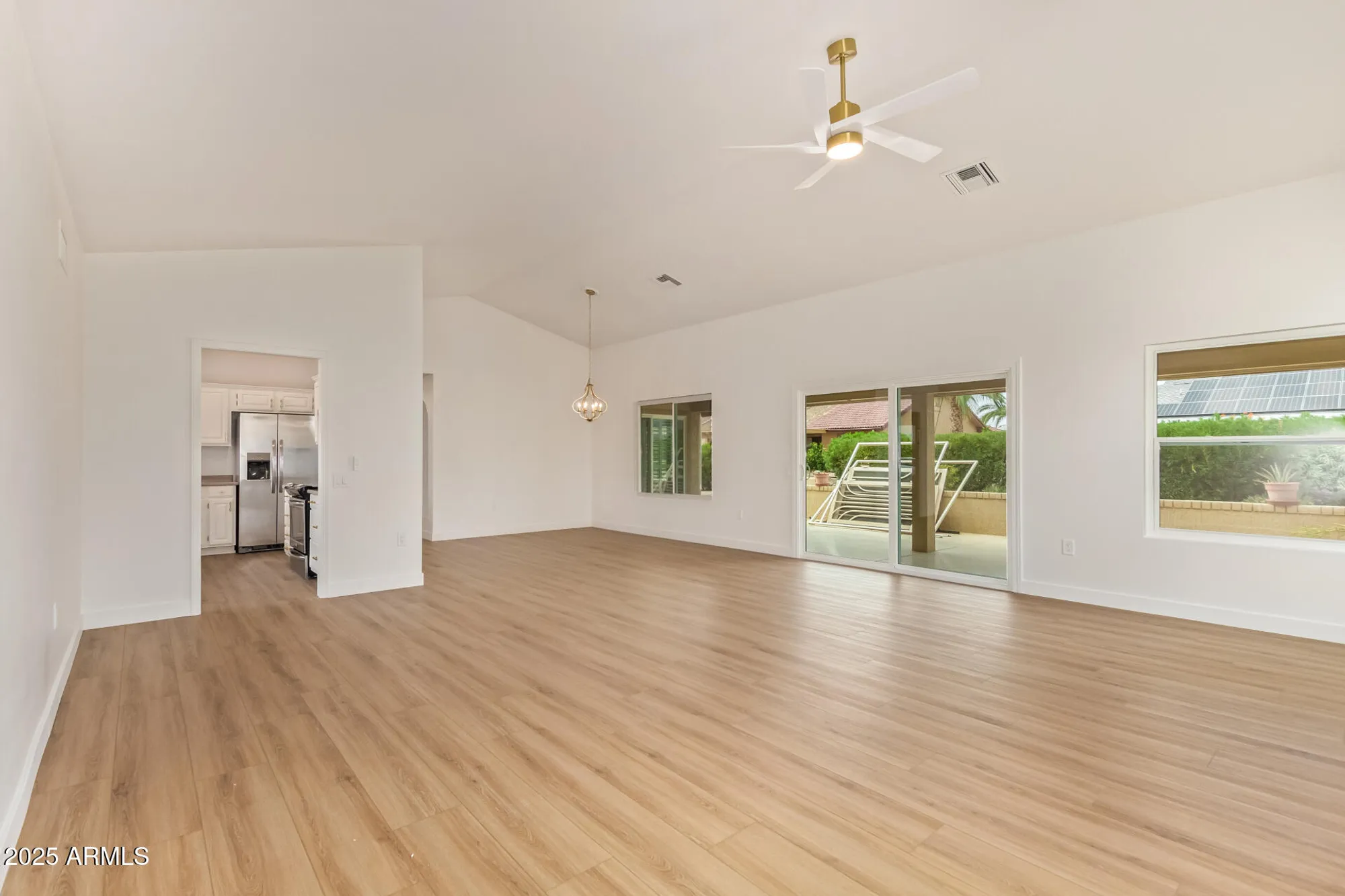 Property Slideshow image 5 of 19 | 13910 w oak glen dr, Sun City West, AZ, 85375