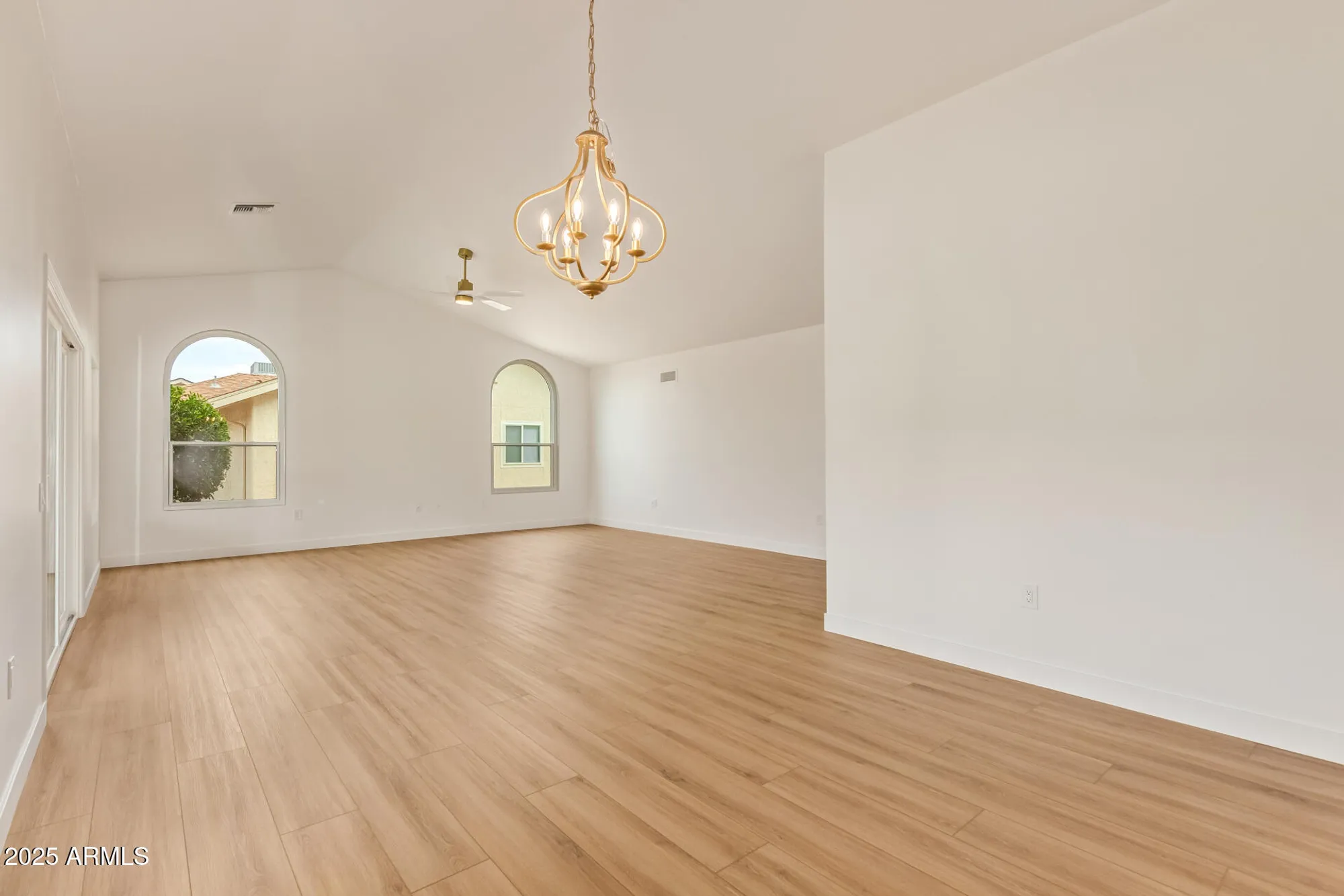 Property Slideshow image 6 of 19 | 13910 w oak glen dr, Sun City West, AZ, 85375