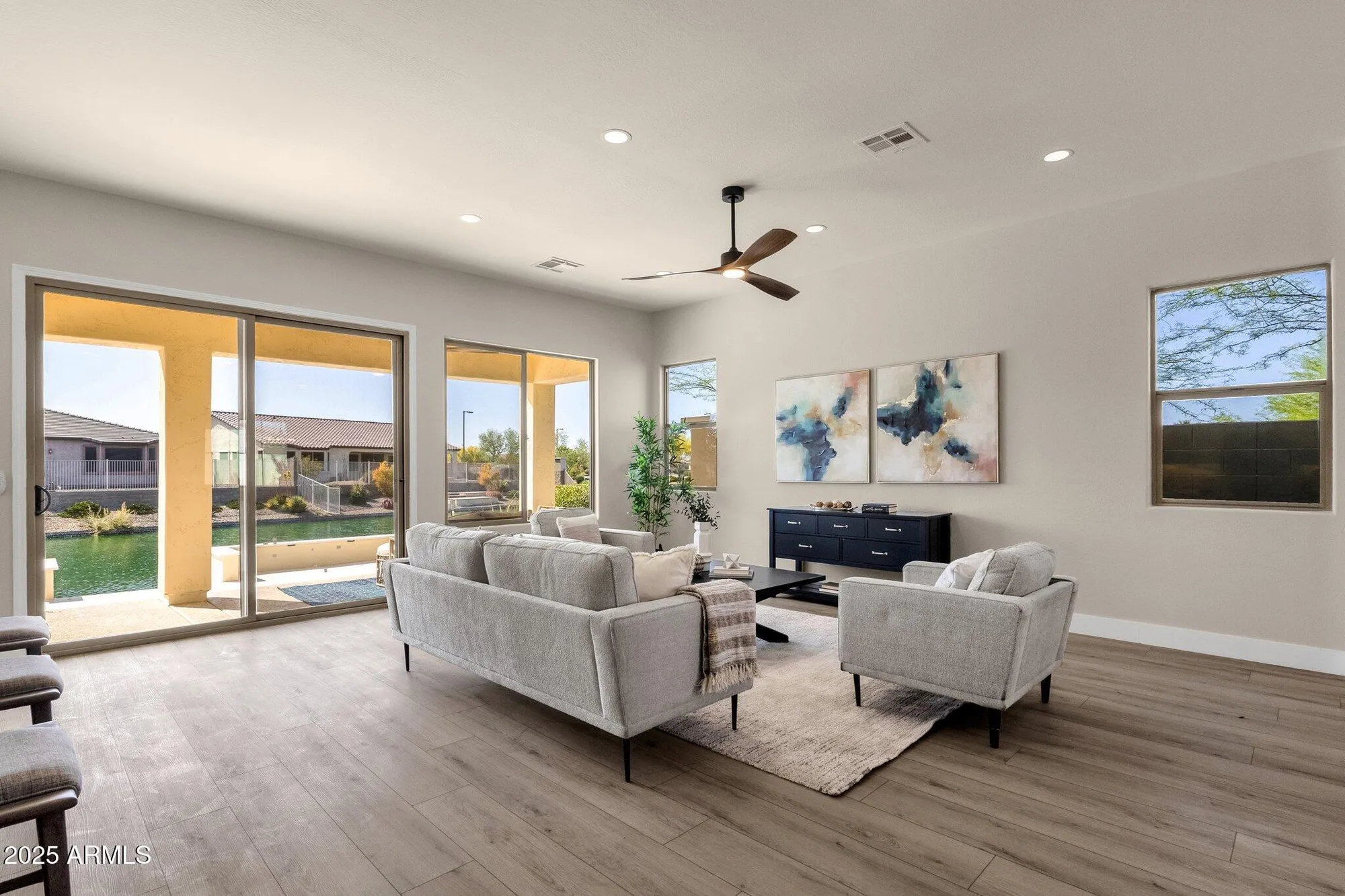 Property Slideshow image 11 of 44 | 17002 s 178th ave, Goodyear, AZ, 85338