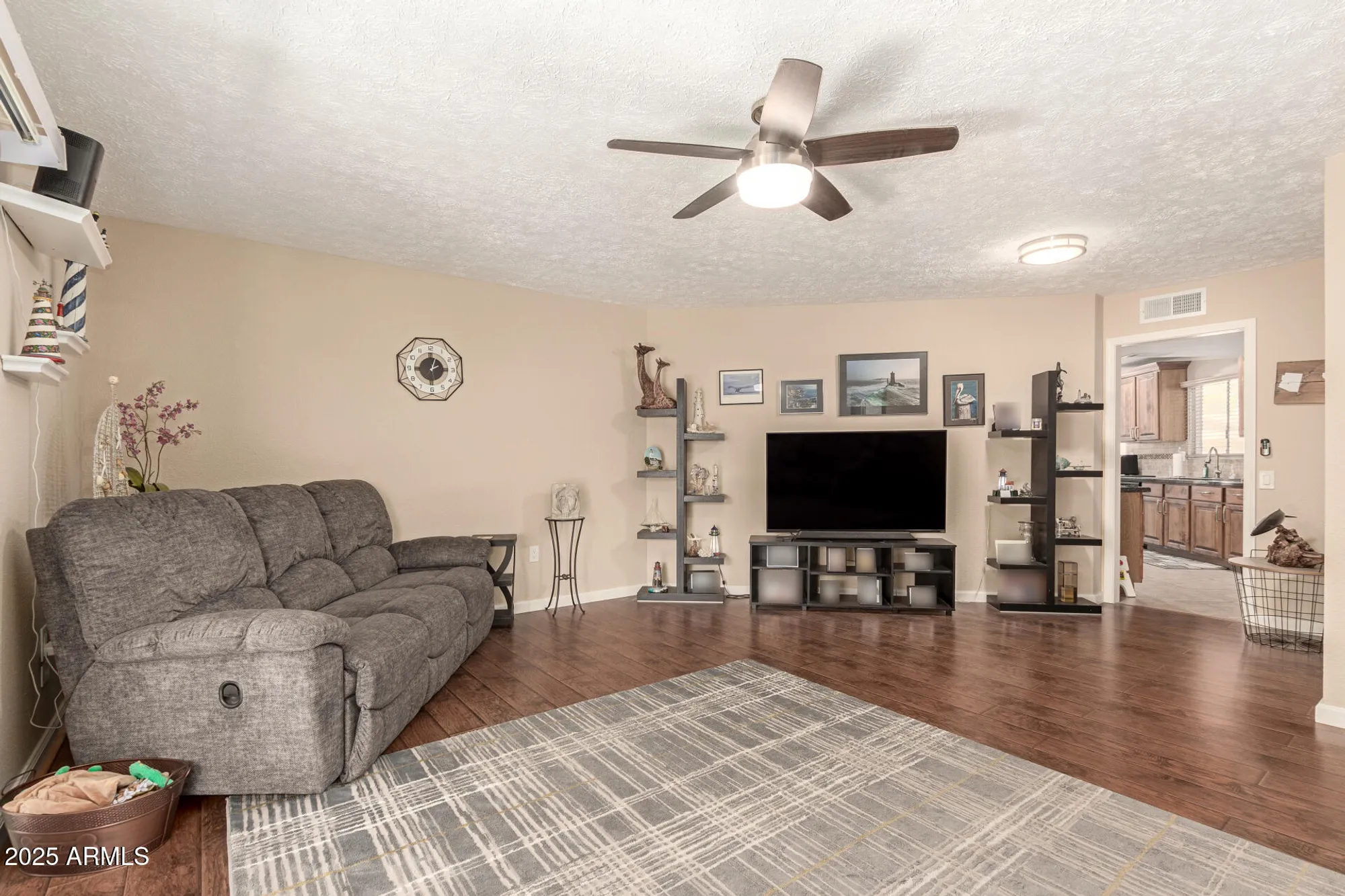 Property Slideshow image 10 of 37 | 10505 w campana dr, Sun City, AZ, 85351