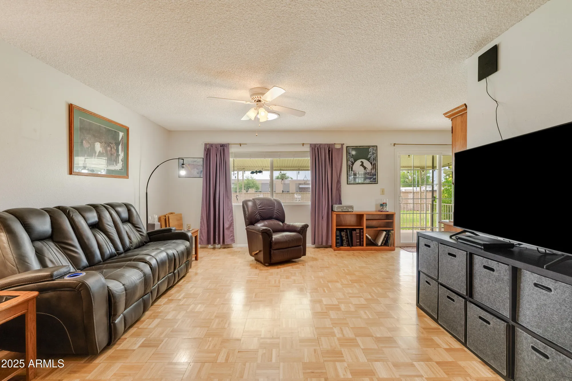 Property Slideshow image 11 of 28 | 9961 w bolivar dr, Sun City, AZ, 85351