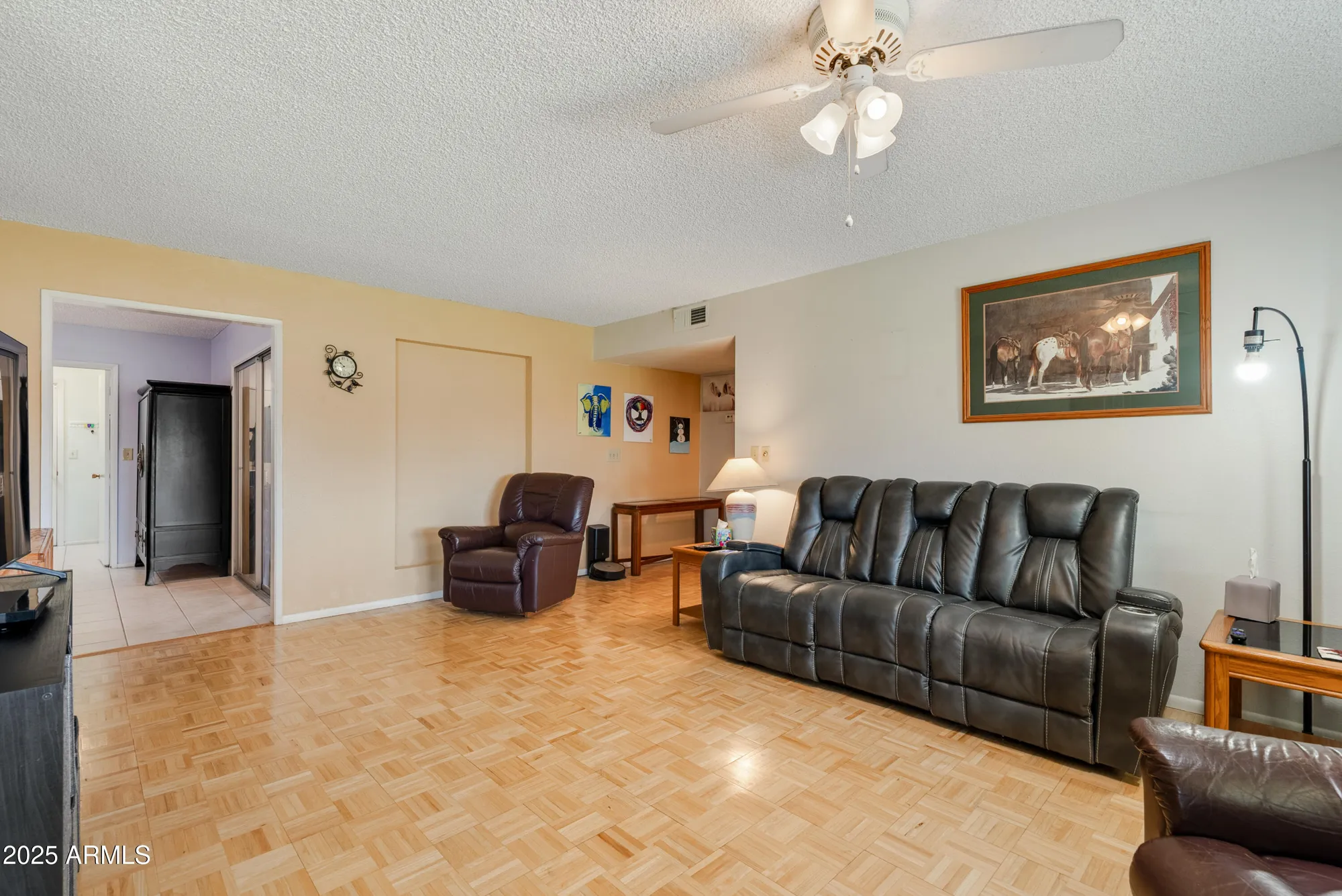 Property Slideshow image 15 of 28 | 9961 w bolivar dr, Sun City, AZ, 85351