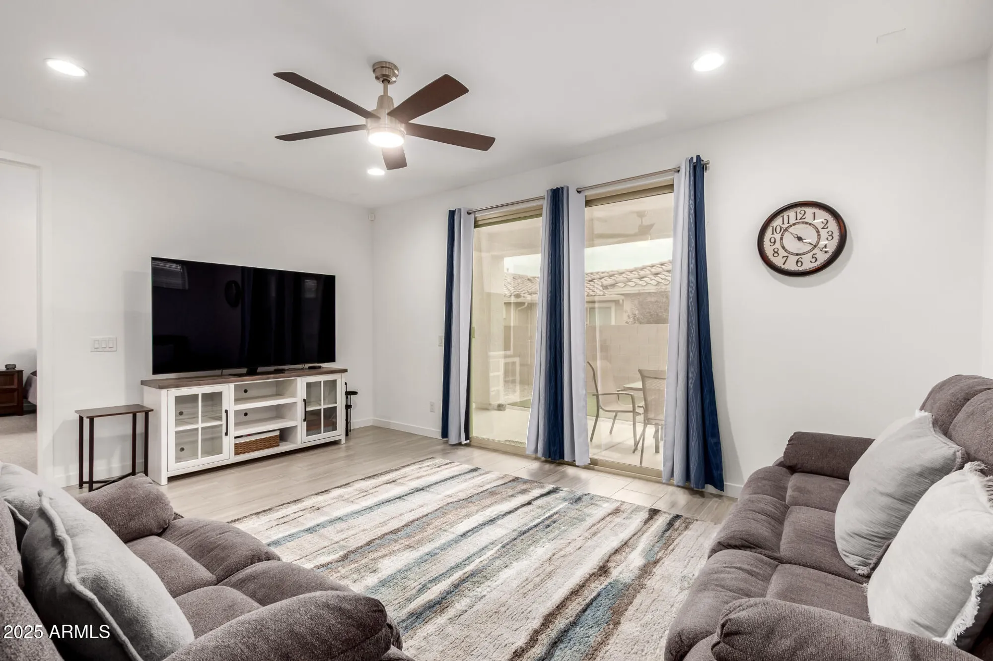 Property Slideshow image 5 of 36 | 24789 n 171st ln, Surprise, AZ, 85387