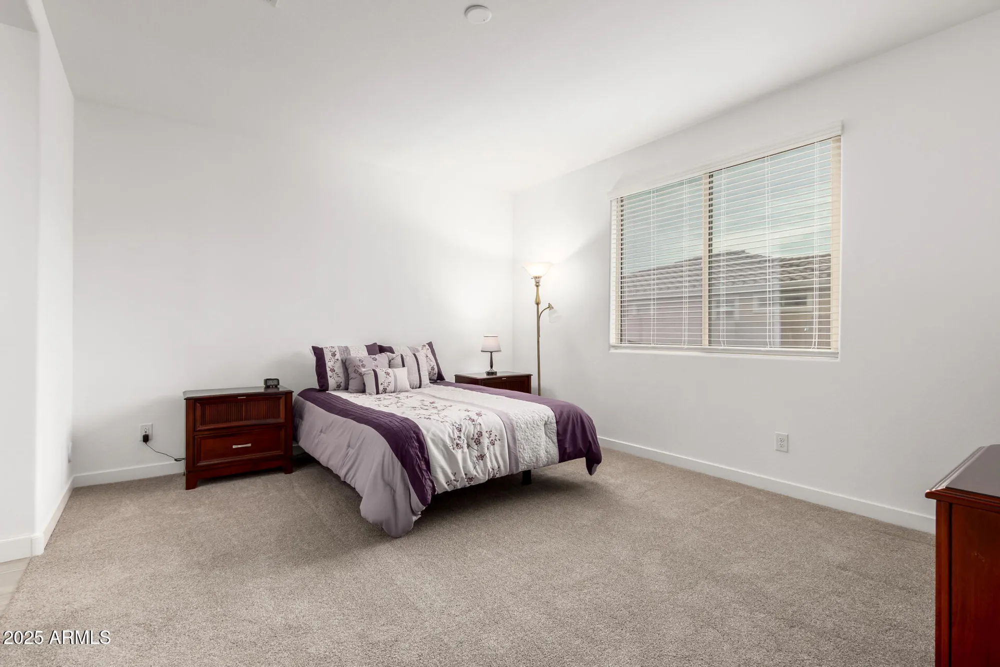 Property Slideshow image 13 of 36 | 24789 n 171st ln, Surprise, AZ, 85387