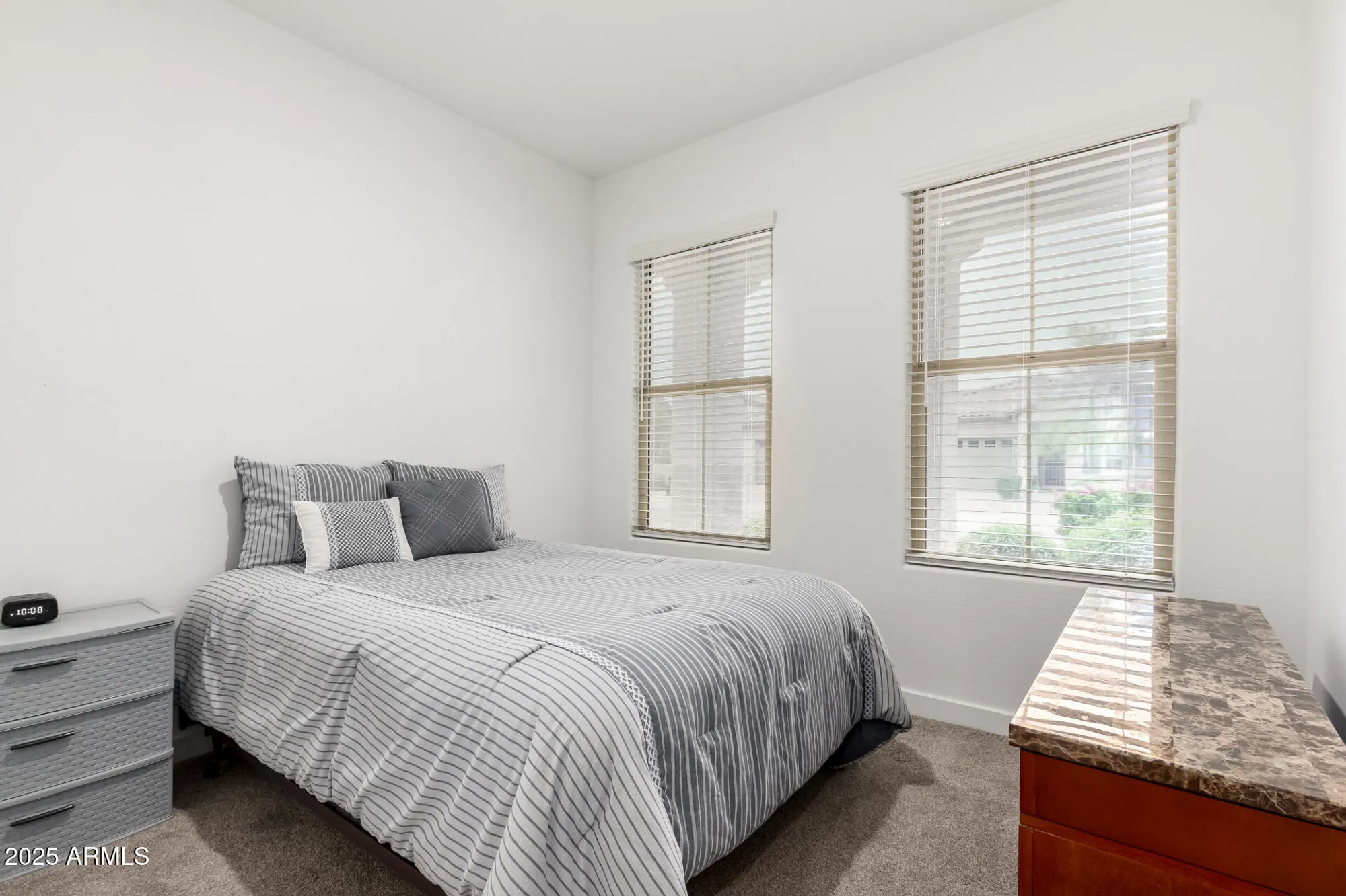 Property Slideshow image 19 of 36 | 24789 n 171st ln, Surprise, AZ, 85387