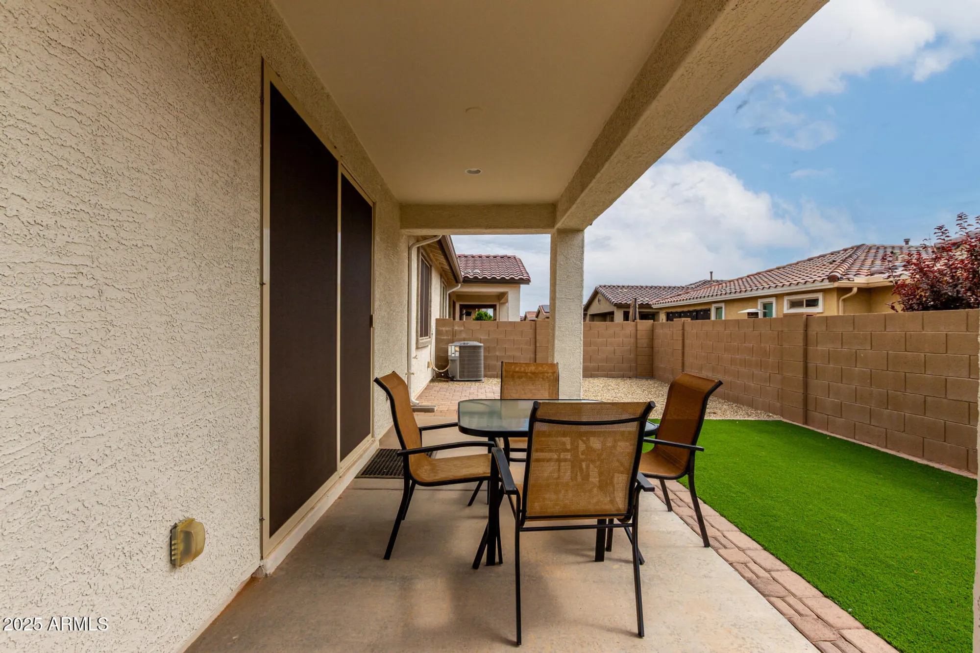 Property Slideshow image 25 of 36 | 24789 n 171st ln, Surprise, AZ, 85387