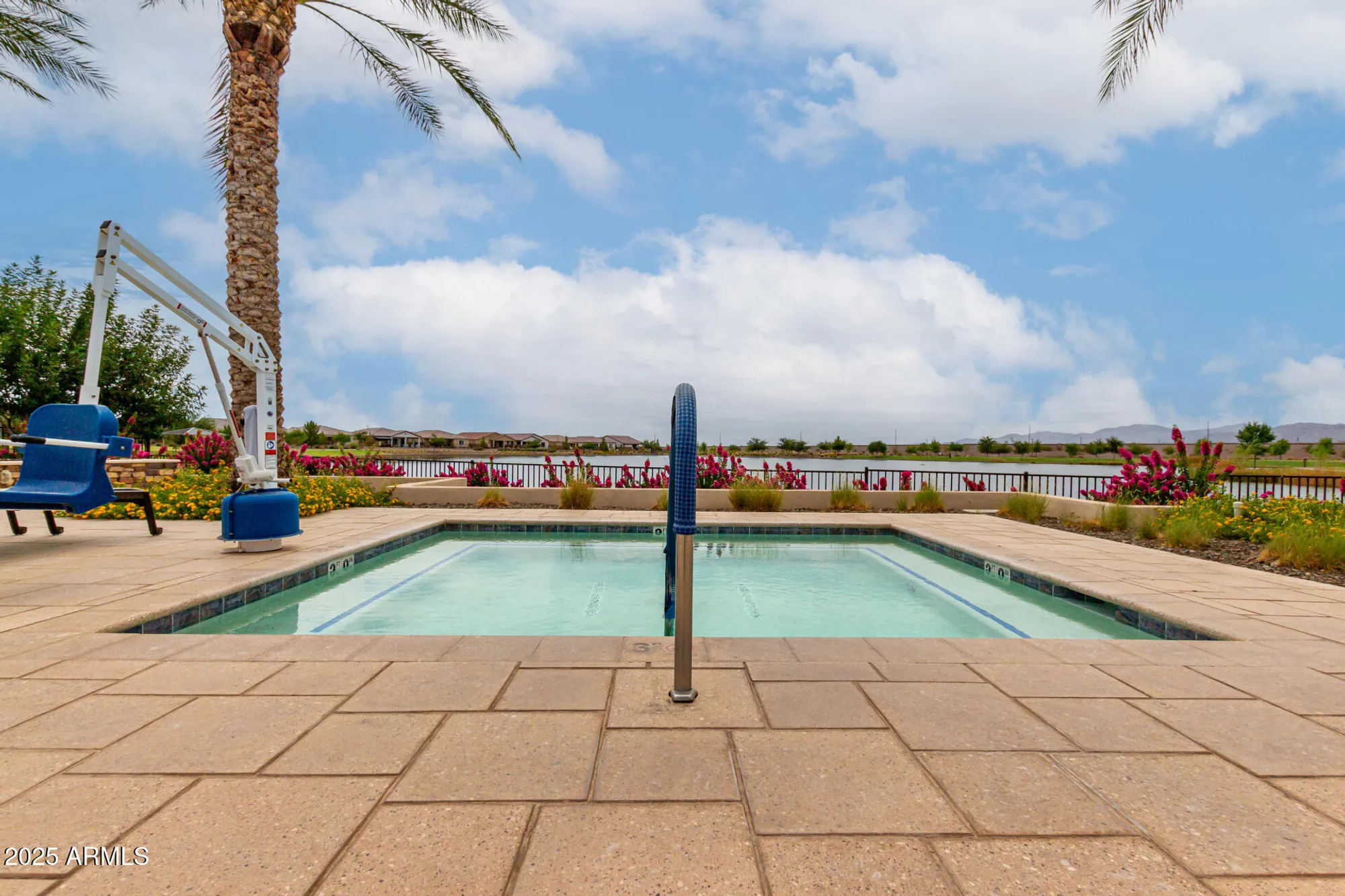 Property Slideshow image 30 of 36 | 24789 n 171st ln, Surprise, AZ, 85387