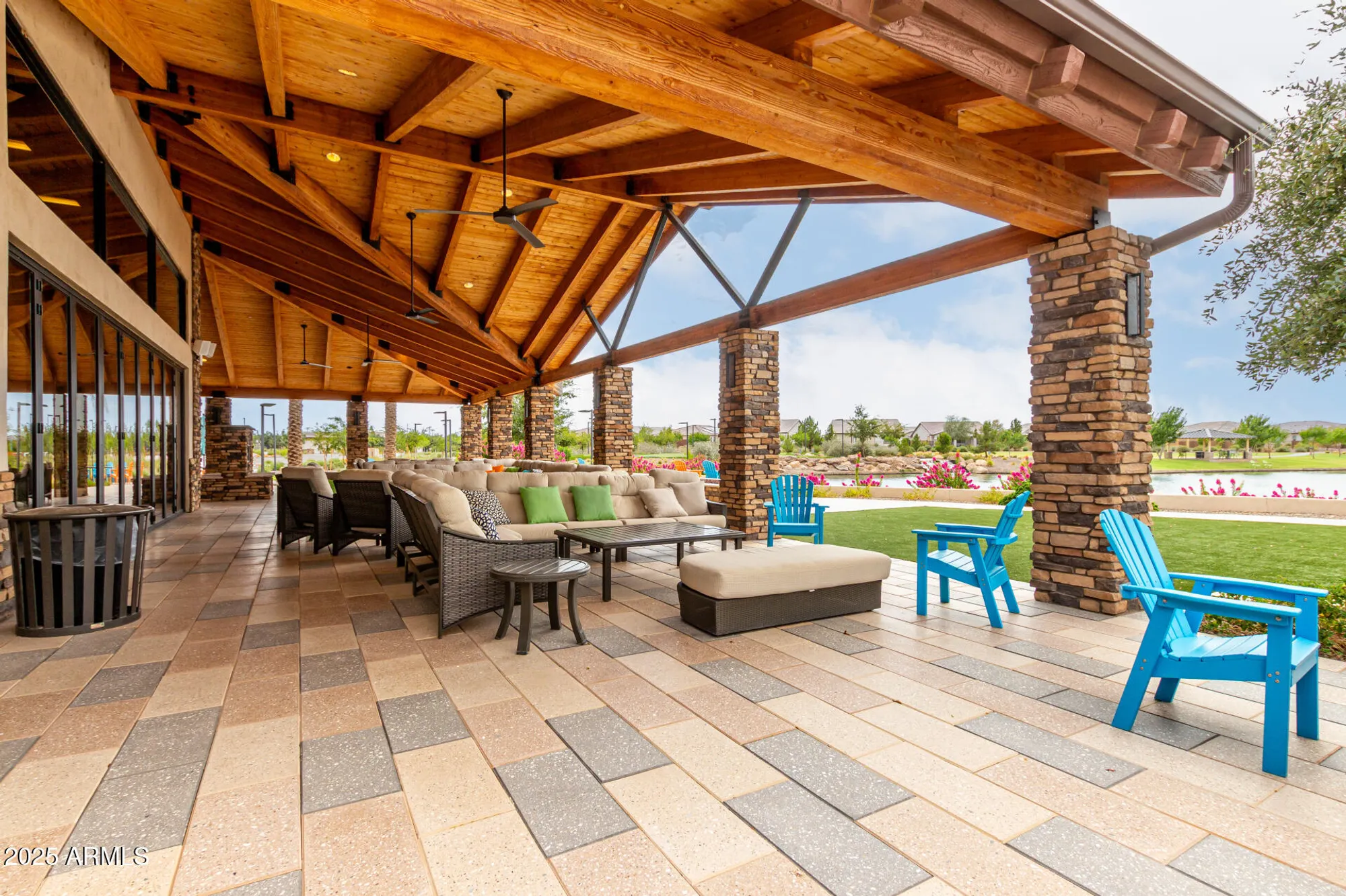 Property Slideshow image 32 of 36 | 24789 n 171st ln, Surprise, AZ, 85387