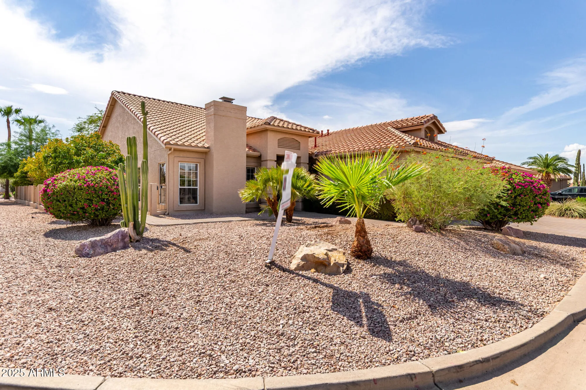 Property Slideshow image 6 of 42 | 9009 e cedar waxwing dr, Sun Lakes, AZ, 85248