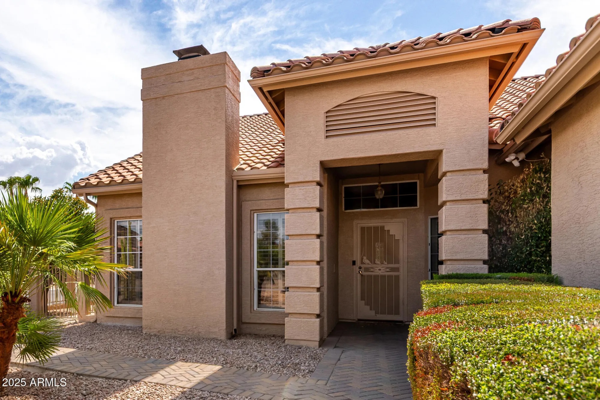 Property Slideshow image 8 of 42 | 9009 e cedar waxwing dr, Sun Lakes, AZ, 85248