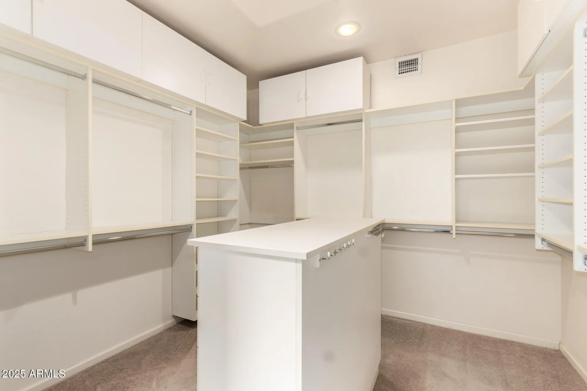Property Slideshow image 28 of 42 | 9009 e cedar waxwing dr, Sun Lakes, AZ, 85248