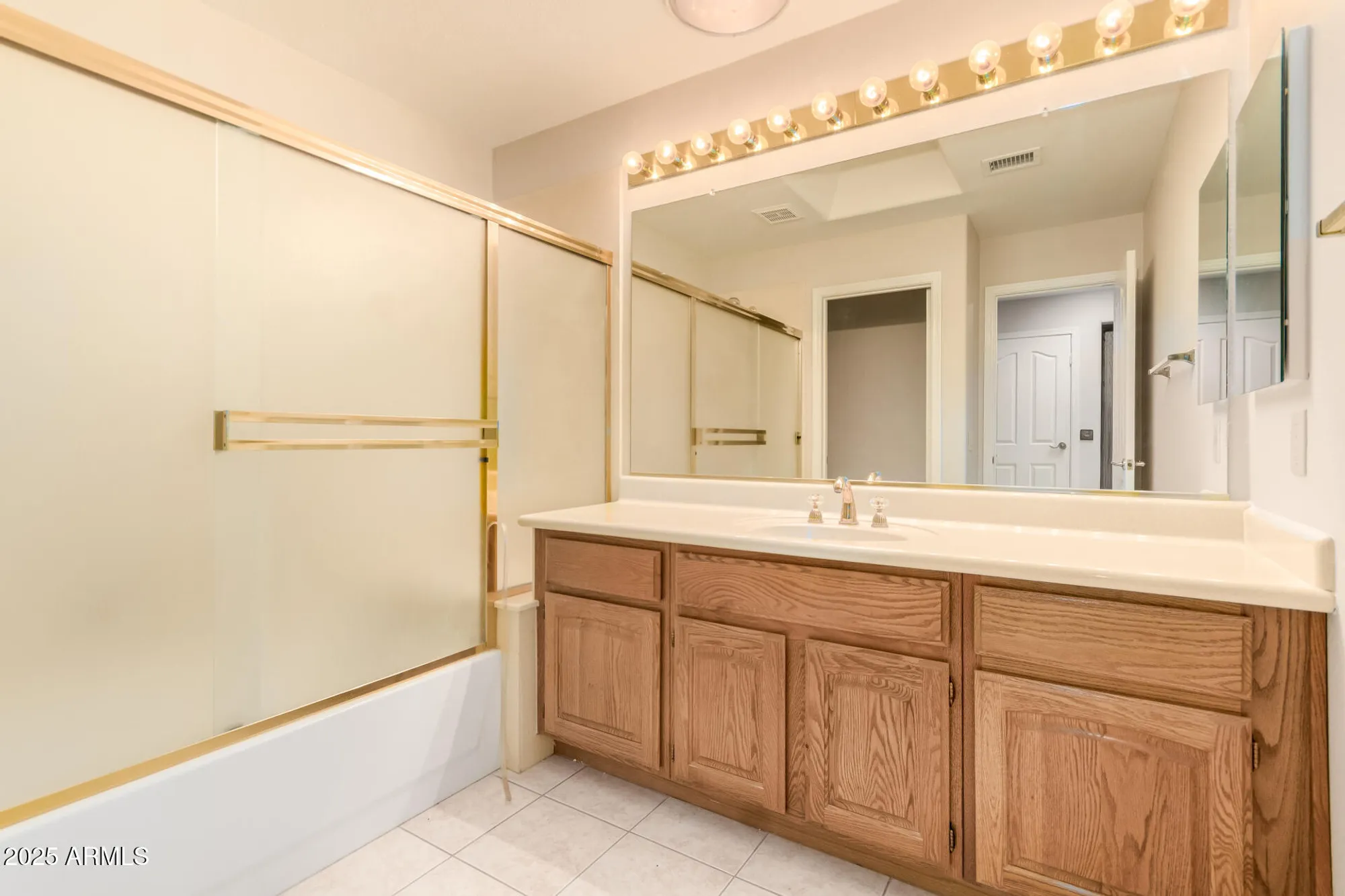Property Slideshow image 38 of 42 | 9009 e cedar waxwing dr, Sun Lakes, AZ, 85248