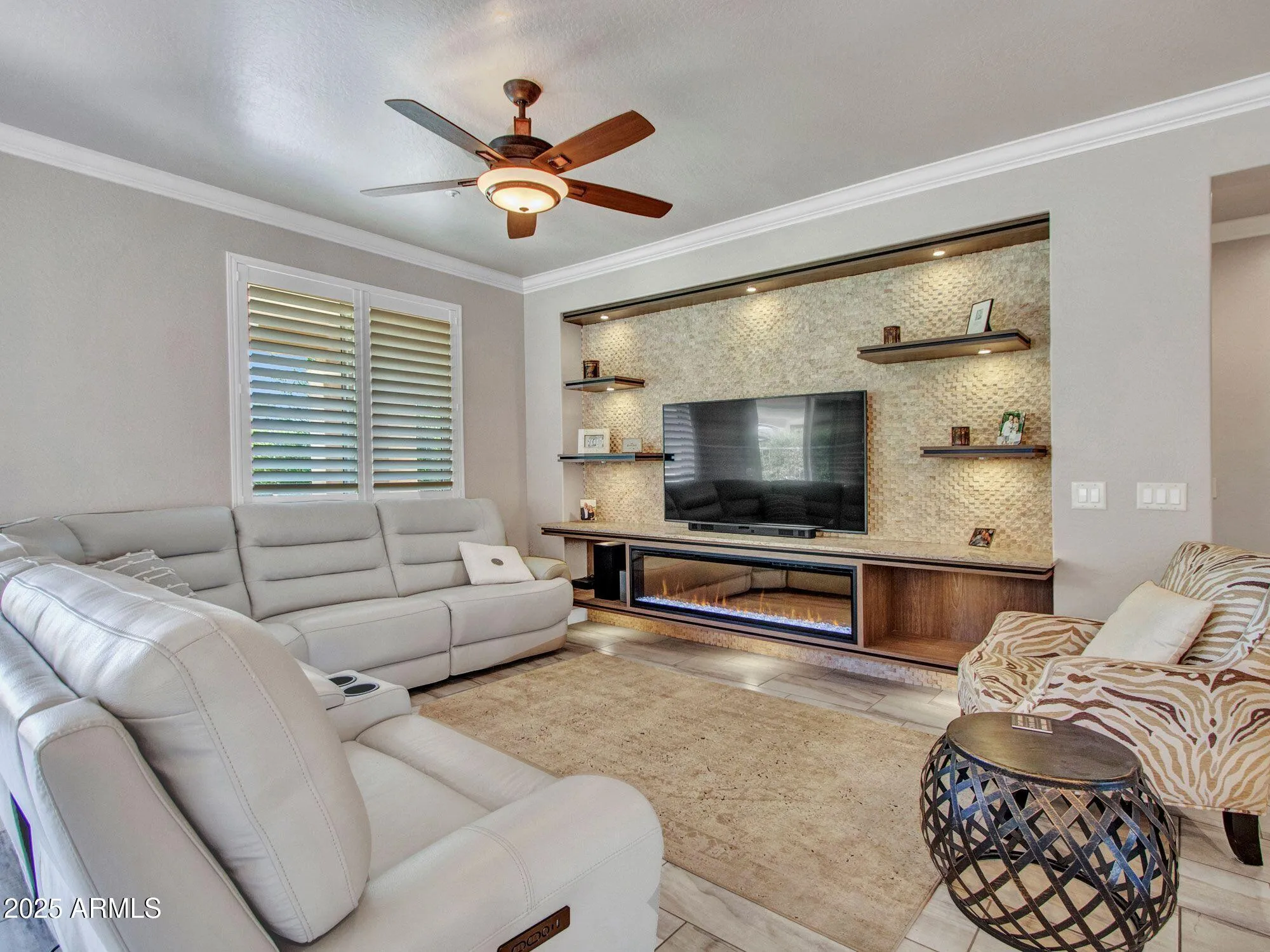 Property Slideshow image 18 of 48 | 29363 n 132nd ln, Peoria, AZ, 85383