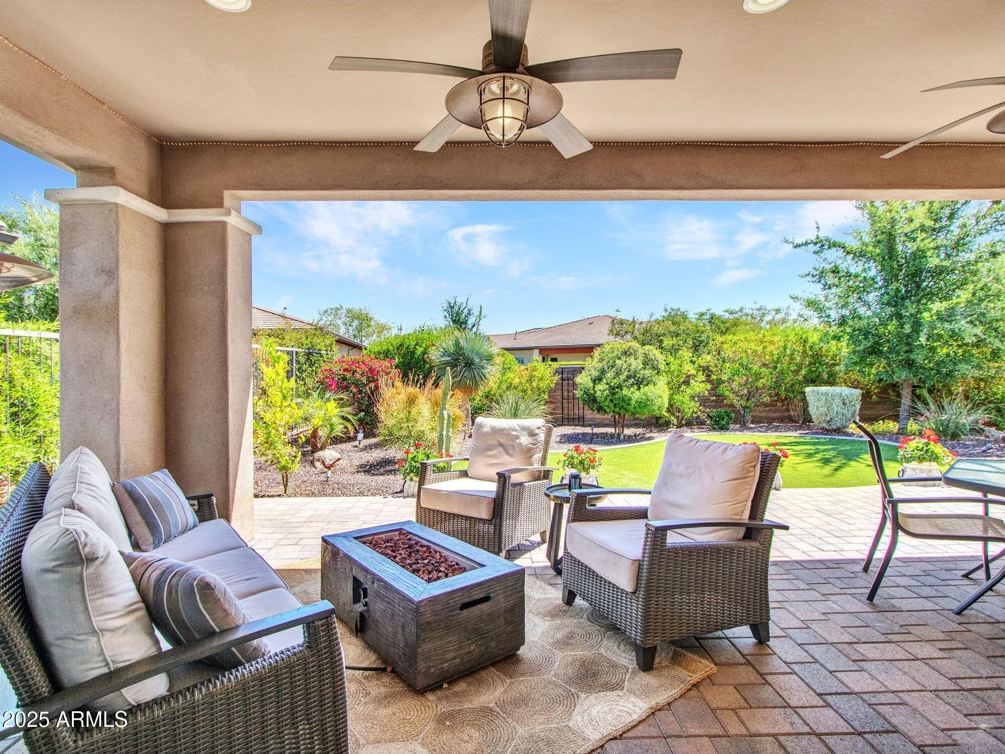 Property Slideshow image 24 of 48 | 29363 n 132nd ln, Peoria, AZ, 85383