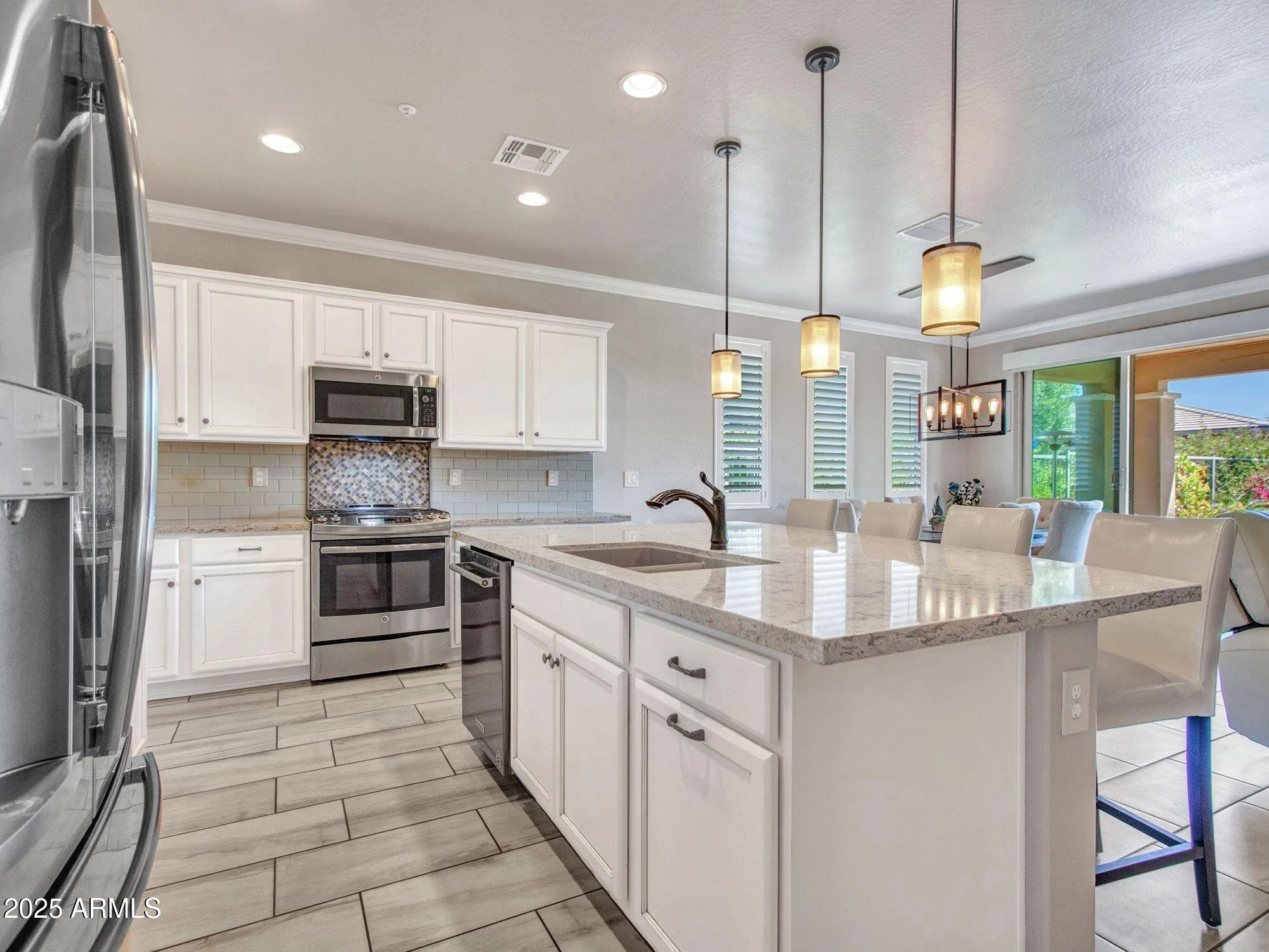 Property Slideshow image 12 of 48 | 29363 n 132nd ln, Peoria, AZ, 85383