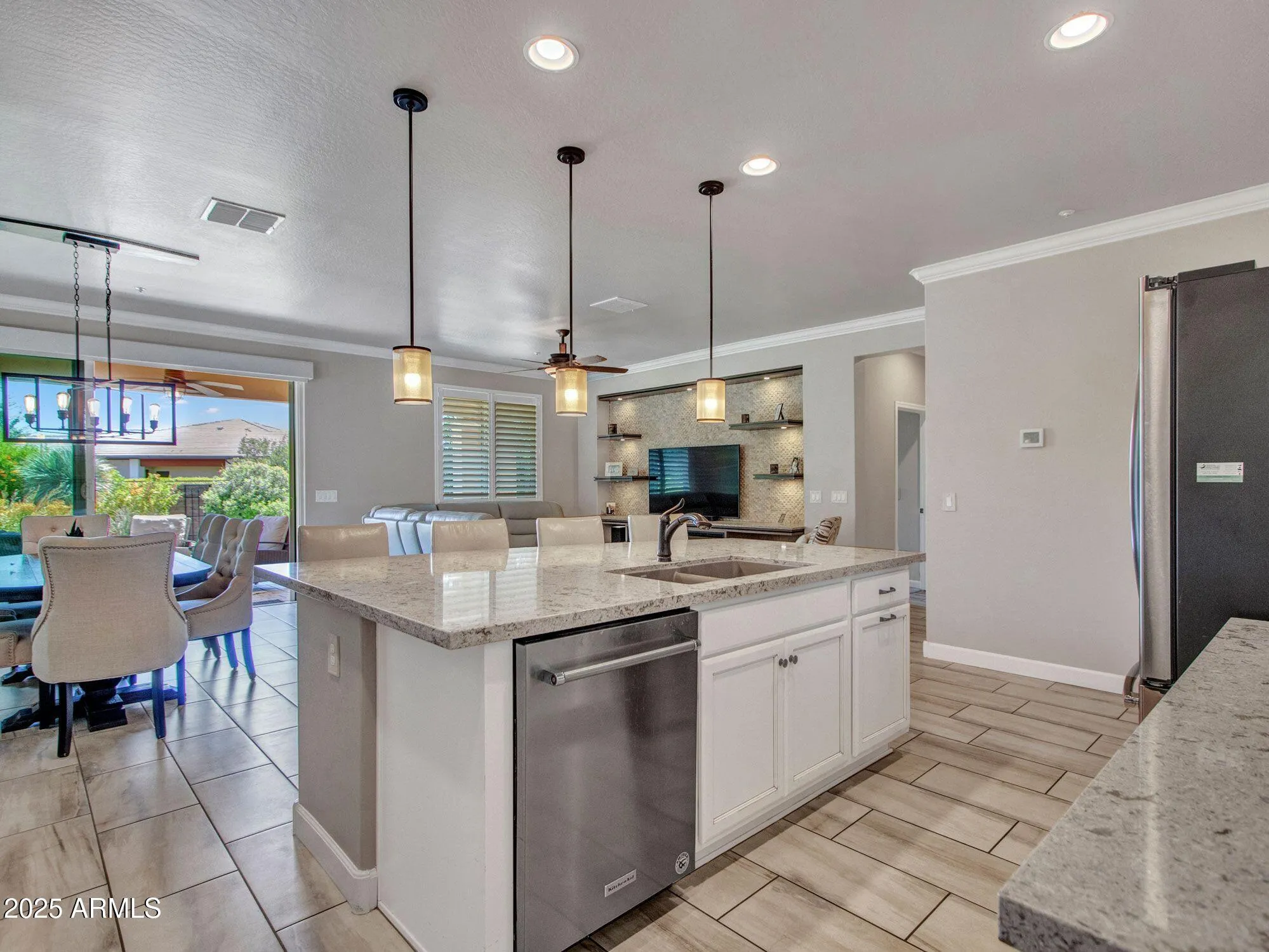 Property Slideshow image 15 of 48 | 29363 n 132nd ln, Peoria, AZ, 85383