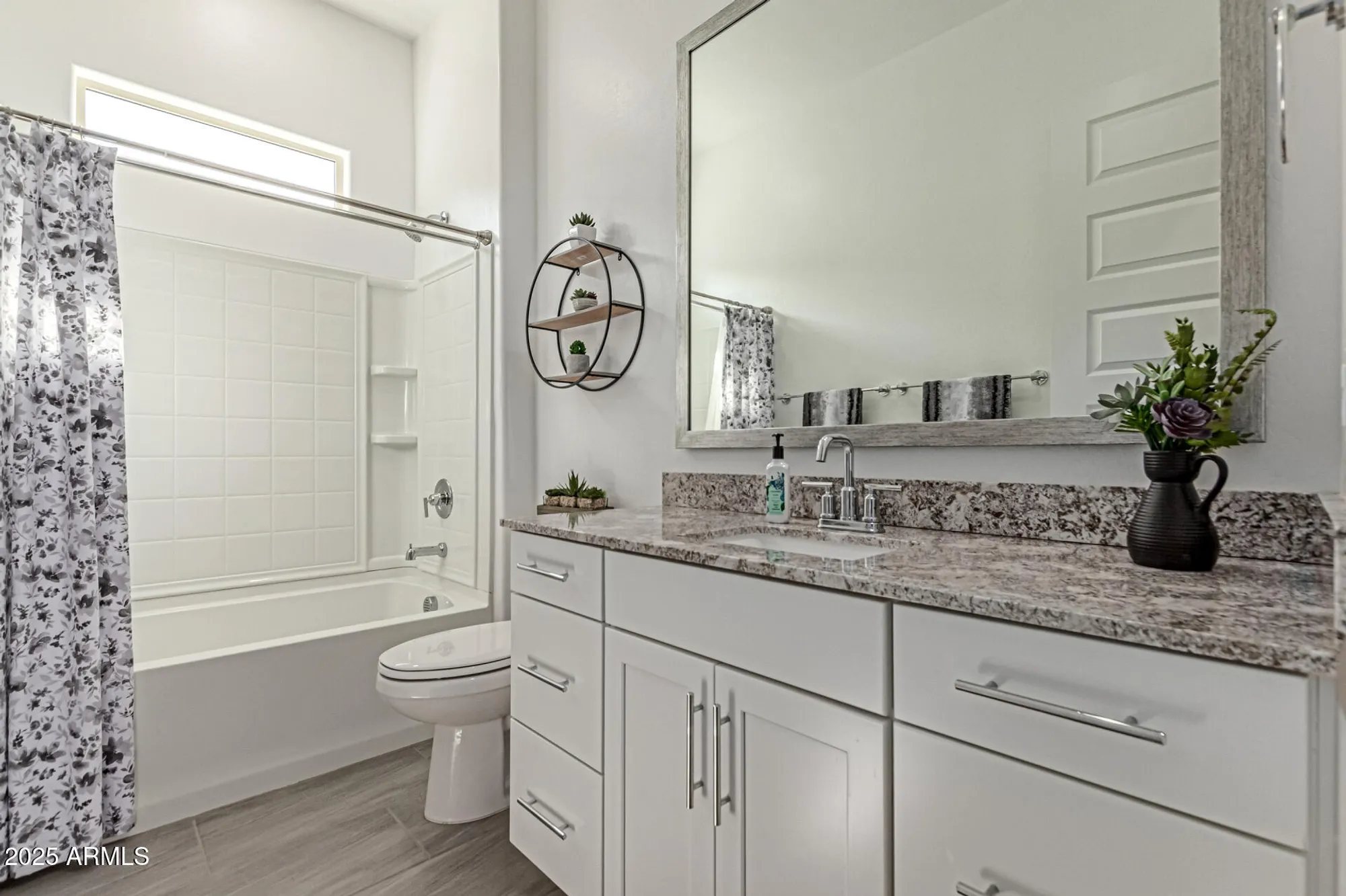 Property Slideshow image 21 of 39 | 24641 n 174th ln, Surprise, AZ, 85387