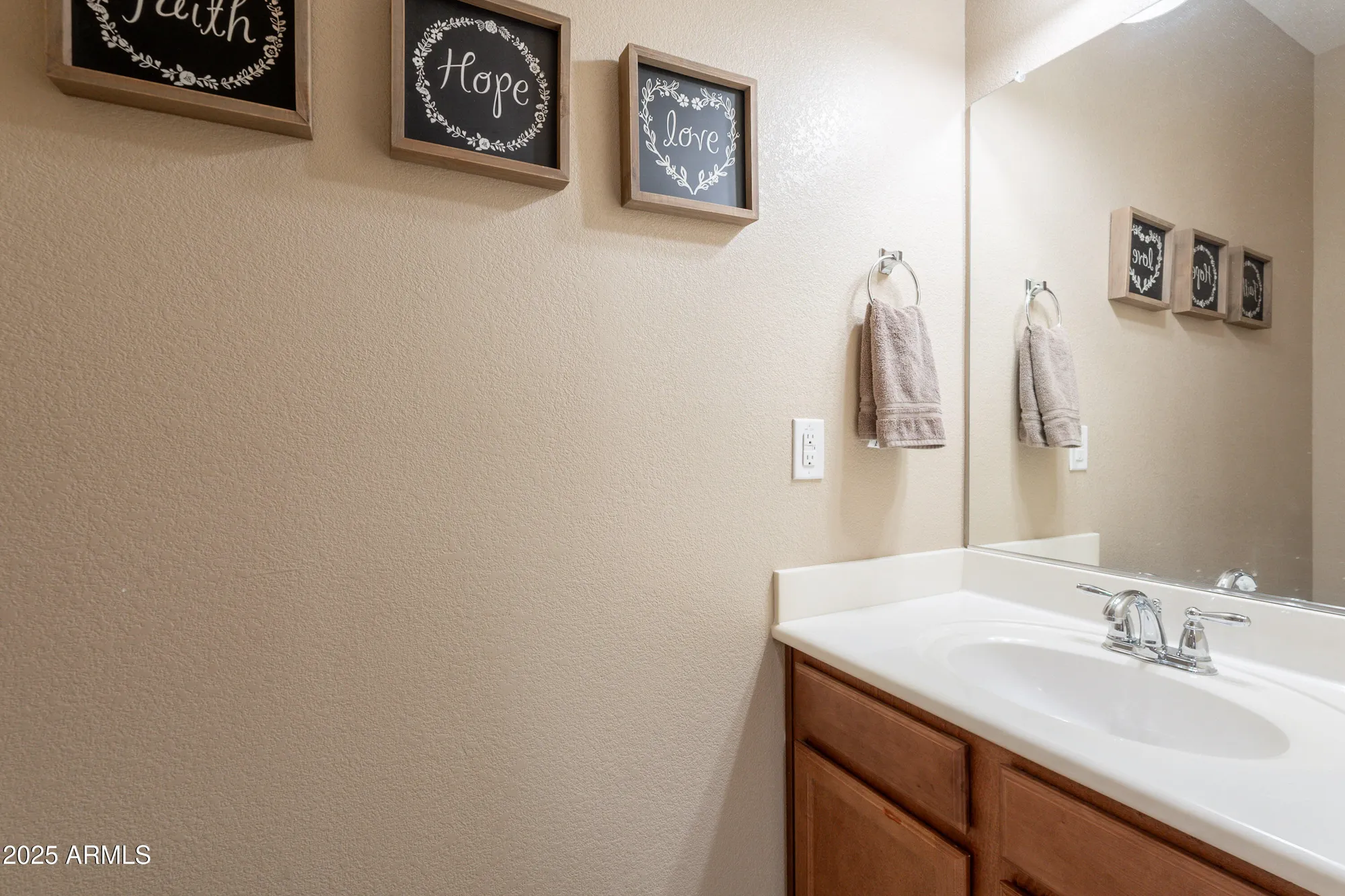 Property Slideshow image 21 of 74 | 18226 w stinson dr, Surprise, AZ, 85374