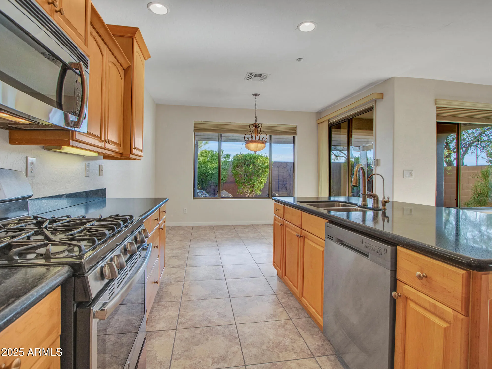 Property Slideshow image 10 of 74 | 2927 w plum hollow dr, Anthem, AZ, 85086