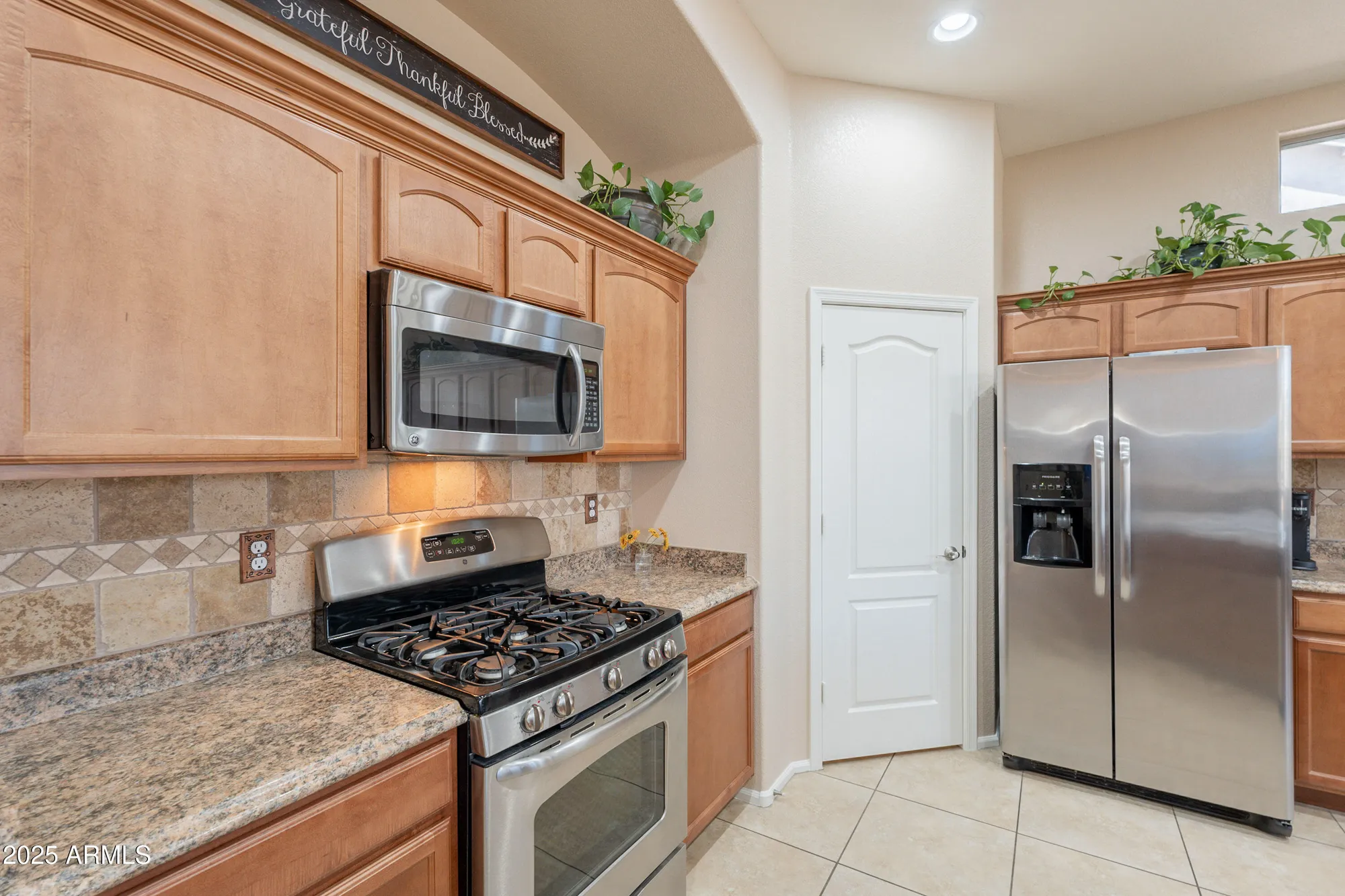 Property Slideshow image 35 of 74 | 18226 w stinson dr, Surprise, AZ, 85374