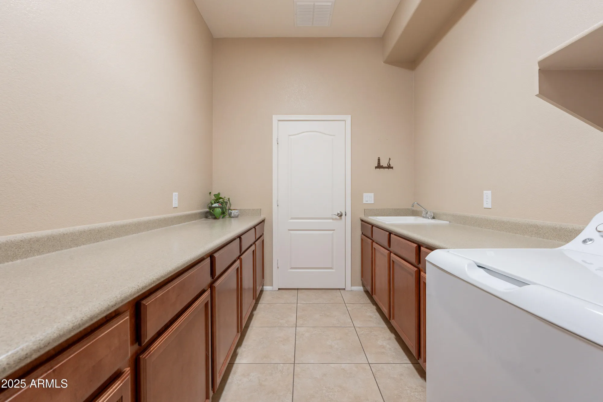 Property Slideshow image 44 of 74 | 18226 w stinson dr, Surprise, AZ, 85374