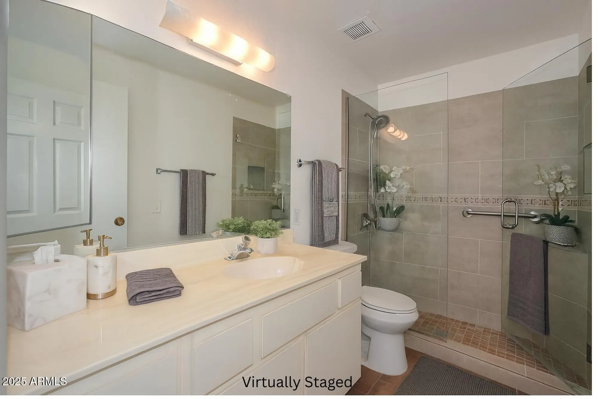 Property Slideshow image 9 of 33 | 18610 n mica dr, Sun City West, AZ, 85375