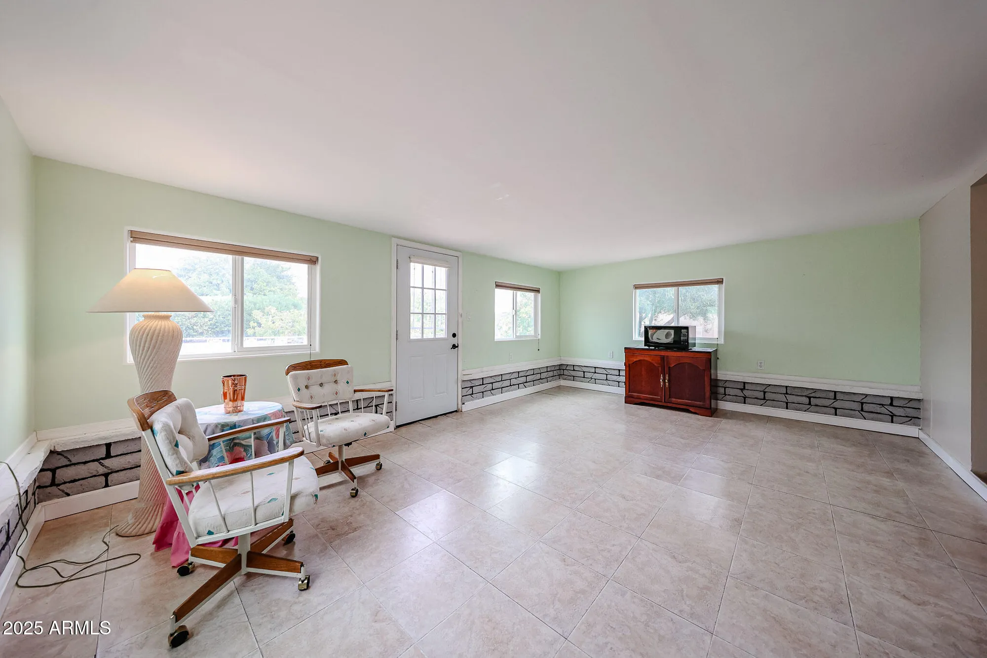 Property Slideshow image 9 of 35 | 9714 w terrace ln, Sun City, AZ, 85373