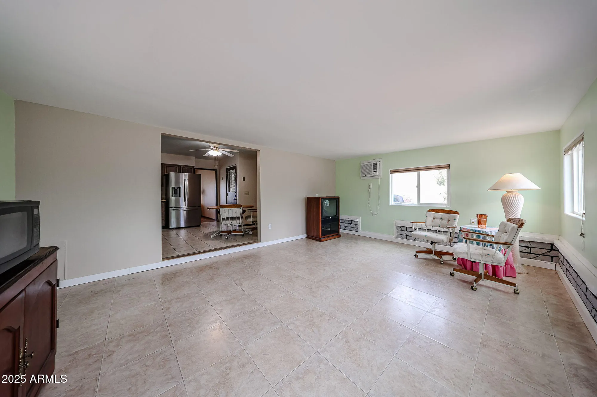 Property Slideshow image 10 of 35 | 9714 w terrace ln, Sun City, AZ, 85373