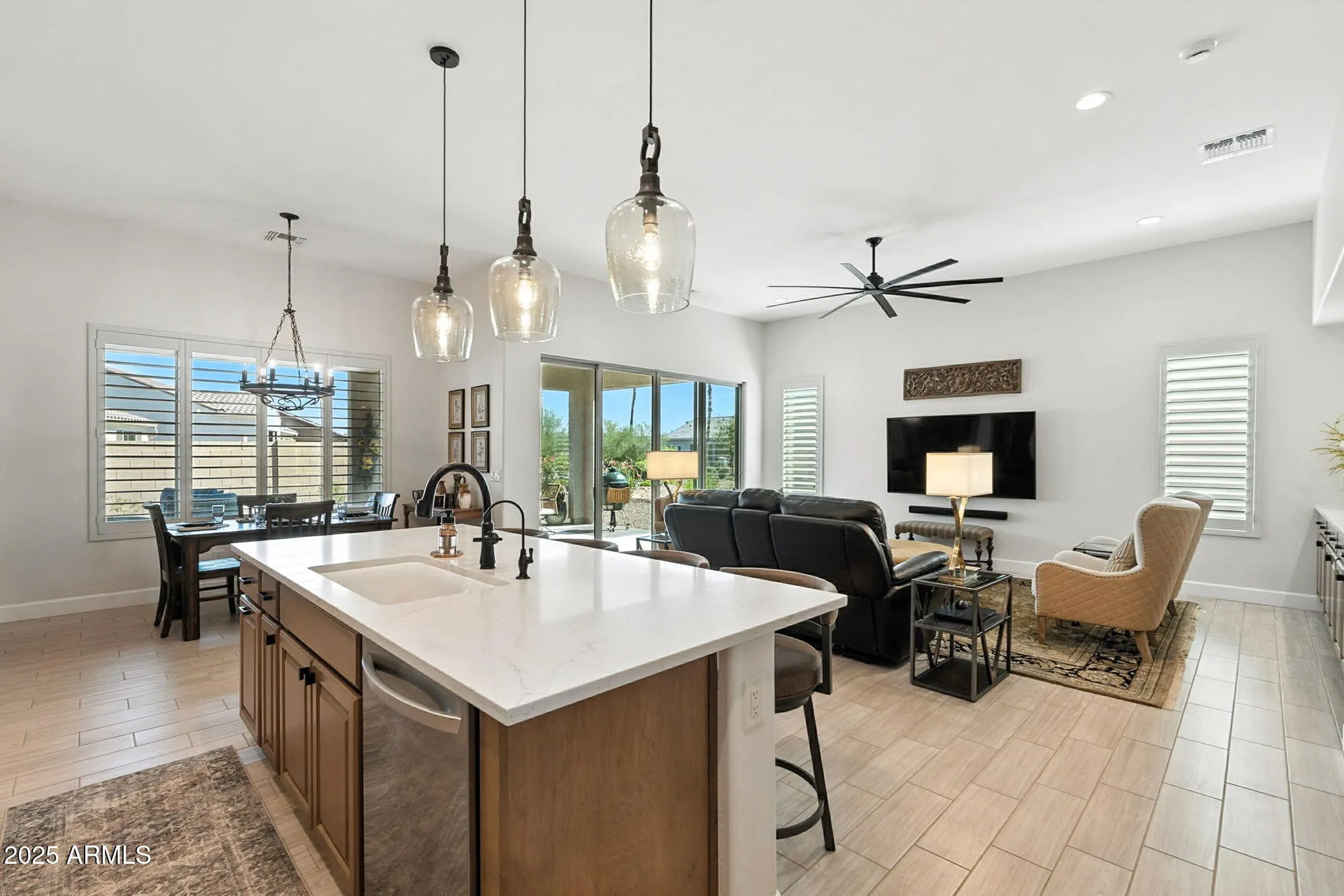Property Slideshow image 19 of 73 | 5640 w bullhead rd, Eloy, AZ, 85131