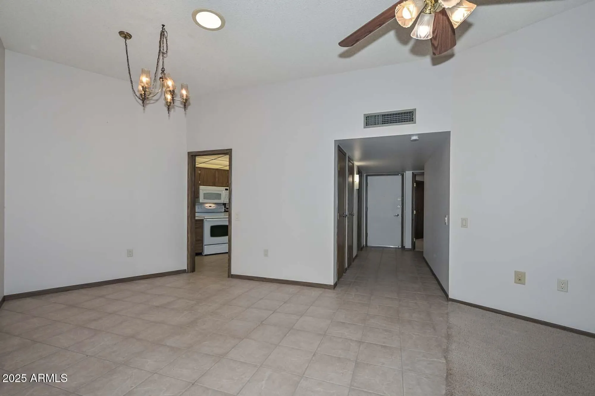 Property Slideshow image 39 of 46 | 10930 w topaz dr, Sun City, AZ, 85351