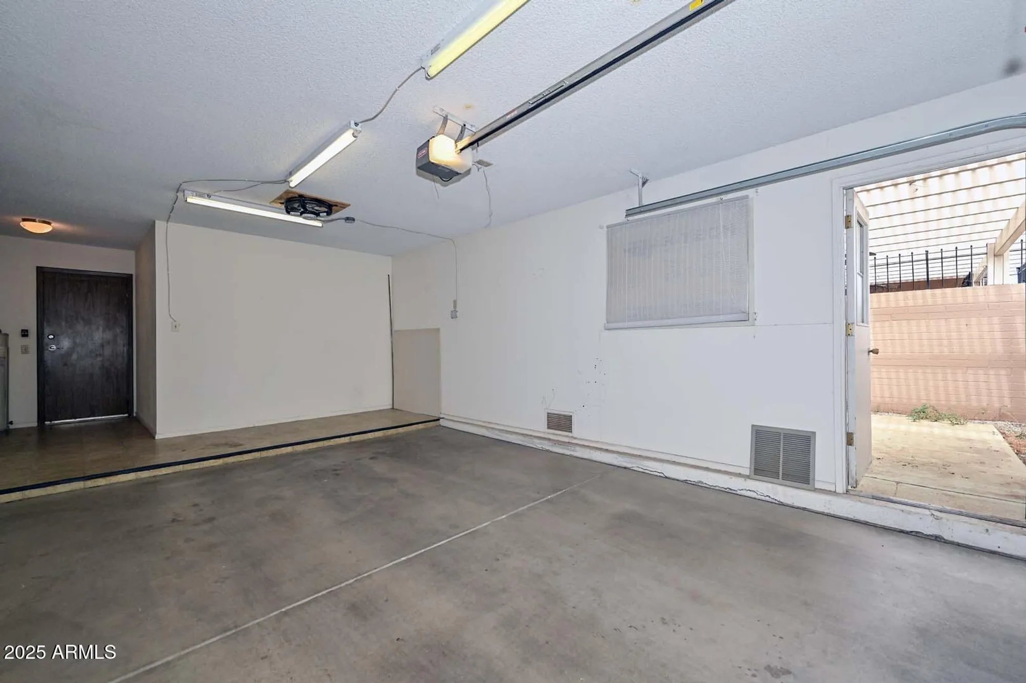 Property Slideshow image 30 of 46 | 10930 w topaz dr, Sun City, AZ, 85351