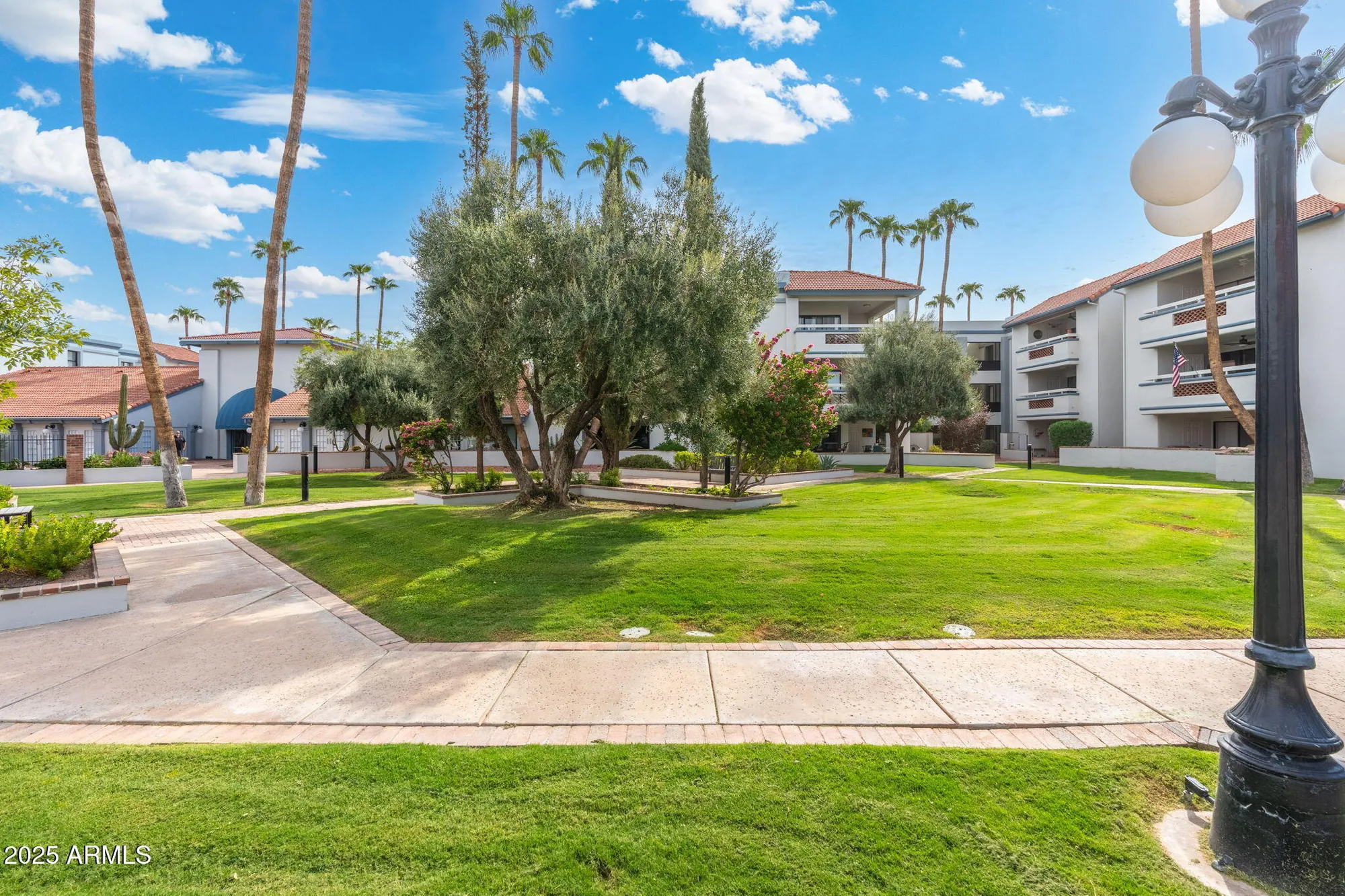 Property Slideshow image 25 of 26 | 17404 n 99th ave unit 106, Sun City, AZ, 85373
