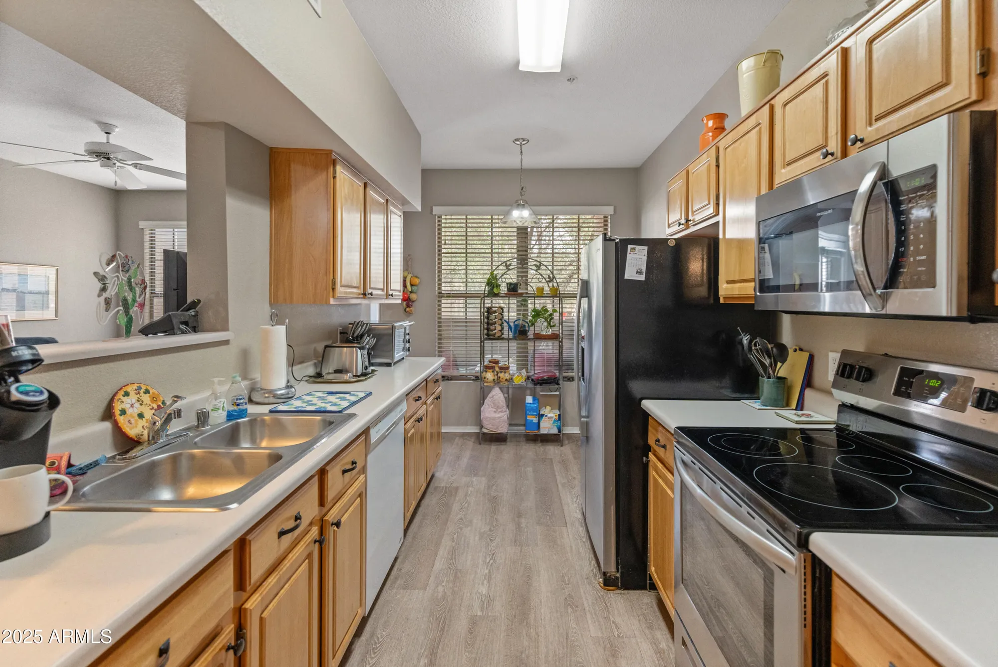 Property Slideshow image 12 of 22 | 14950 w mountain view blvd 1208, Surprise, AZ, 85374