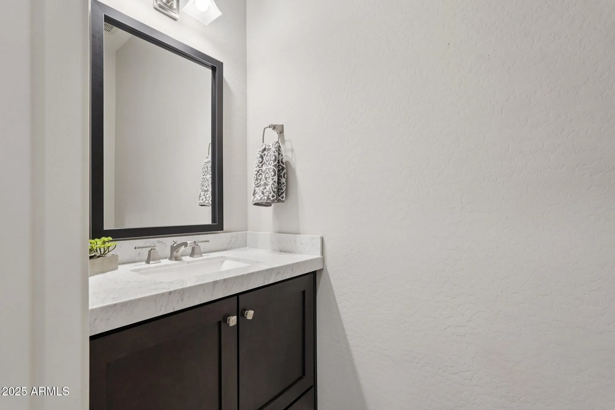 Property Slideshow image 21 of 46 | 13120 w domino dr, Peoria, AZ, 85383