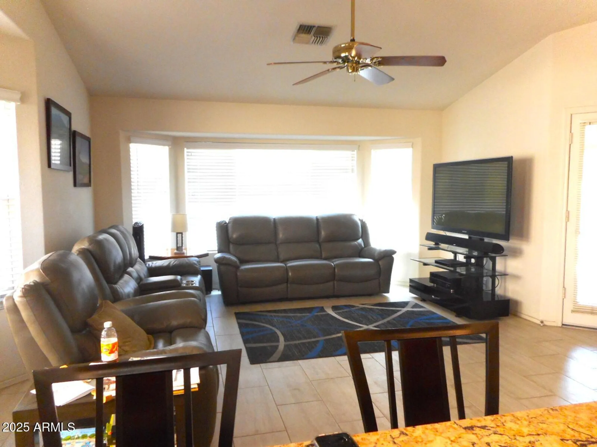 Property Slideshow image 3 of 14 | 8701 w behrend dr, Peoria, AZ, 85382