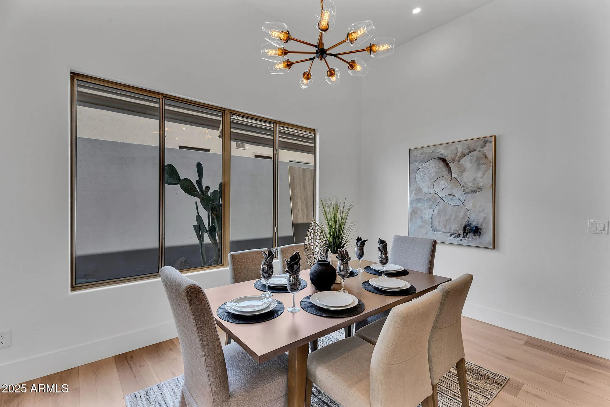 Property Slideshow image 14 of 53 | 6184 e dusty coyote cir, Scottsdale, AZ, 85266