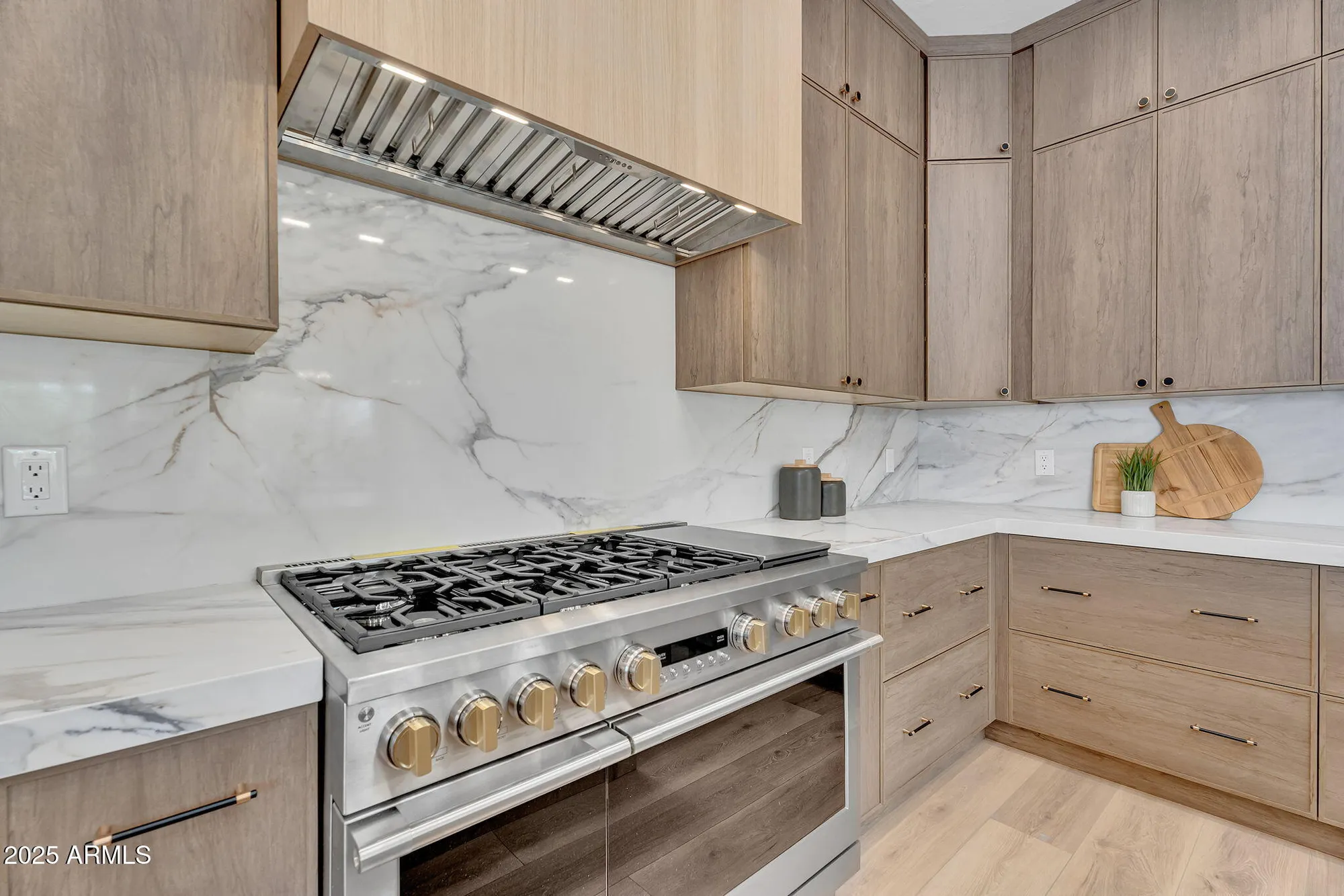 Property Slideshow image 17 of 53 | 6184 e dusty coyote cir, Scottsdale, AZ, 85266